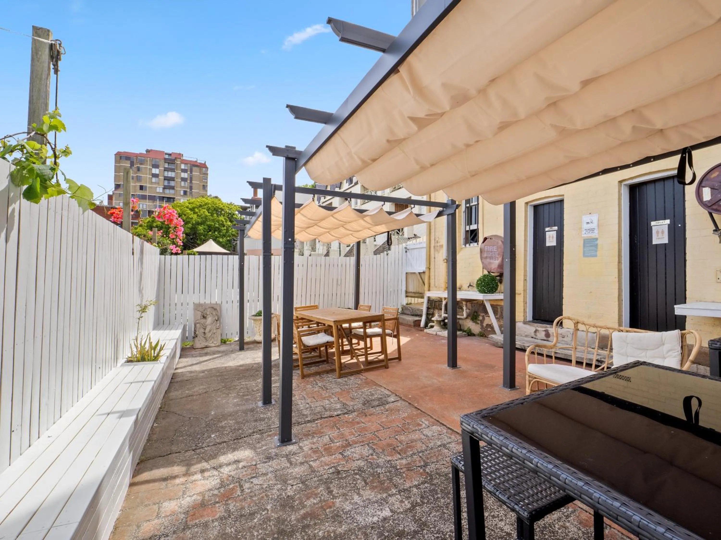 Patio in AZZURO POD HOTEL - Potts Point
