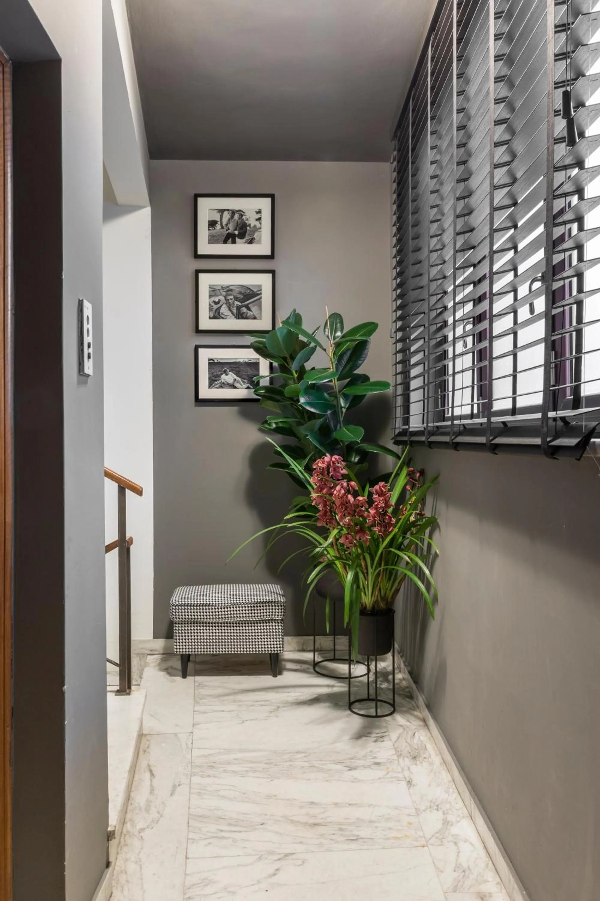 elevator in NAMAN HOTELLERIE - Spagna