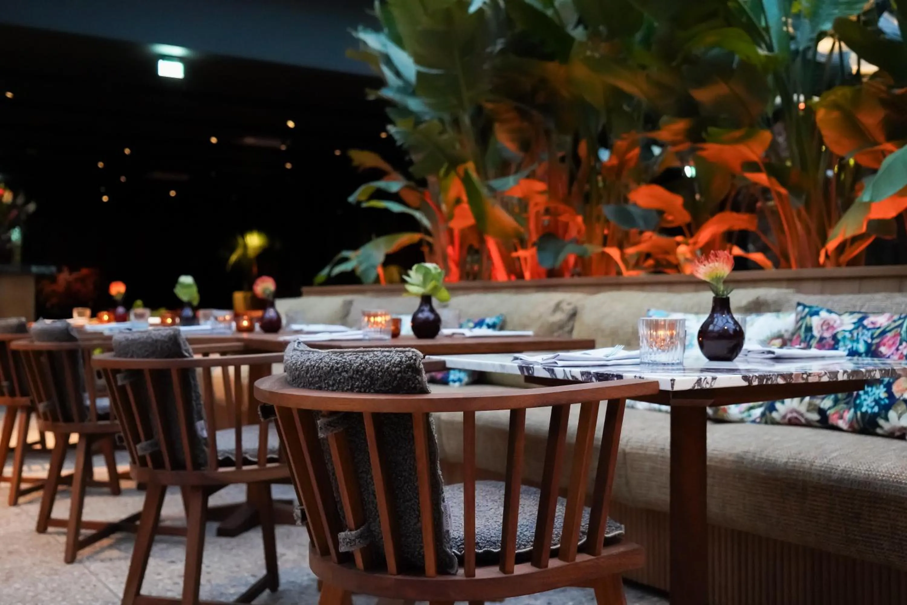 Restaurant/places to eat in sly Berlin