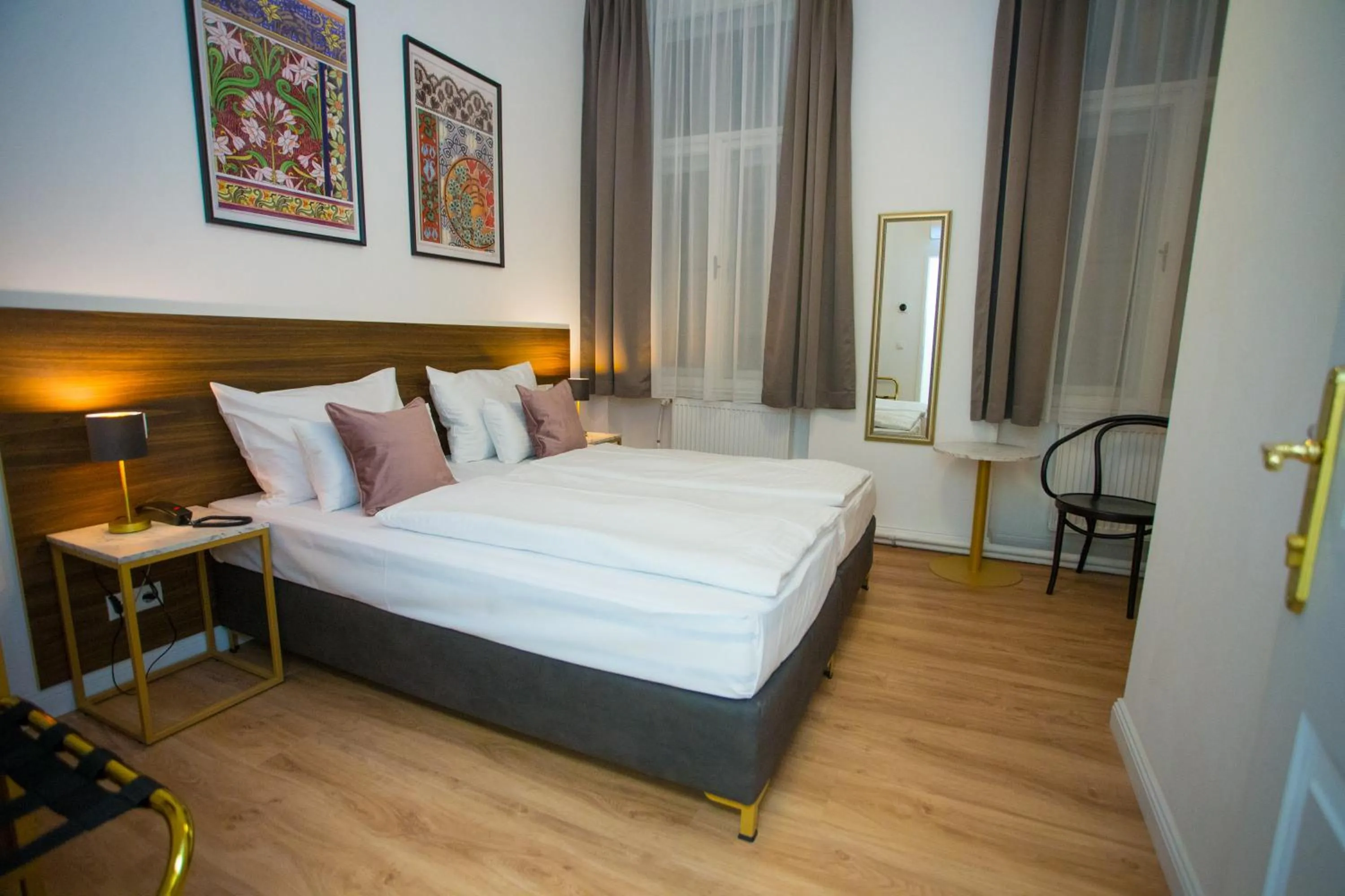 Bed in Pension Central I Self Check In