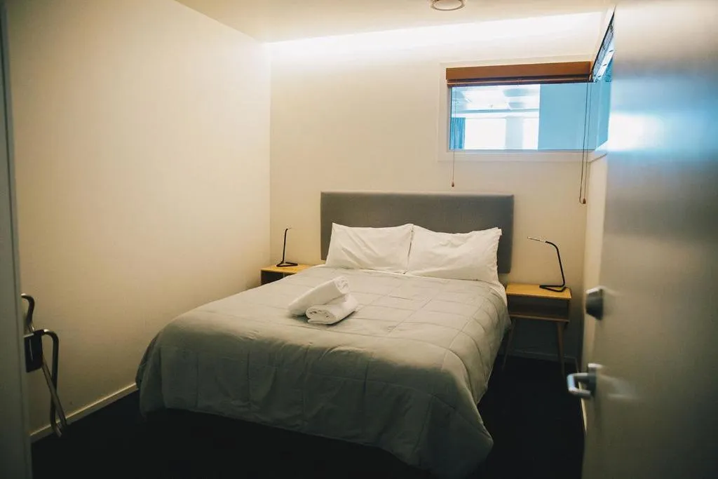 Bedroom, Bed in Liberty Apartment Hotel