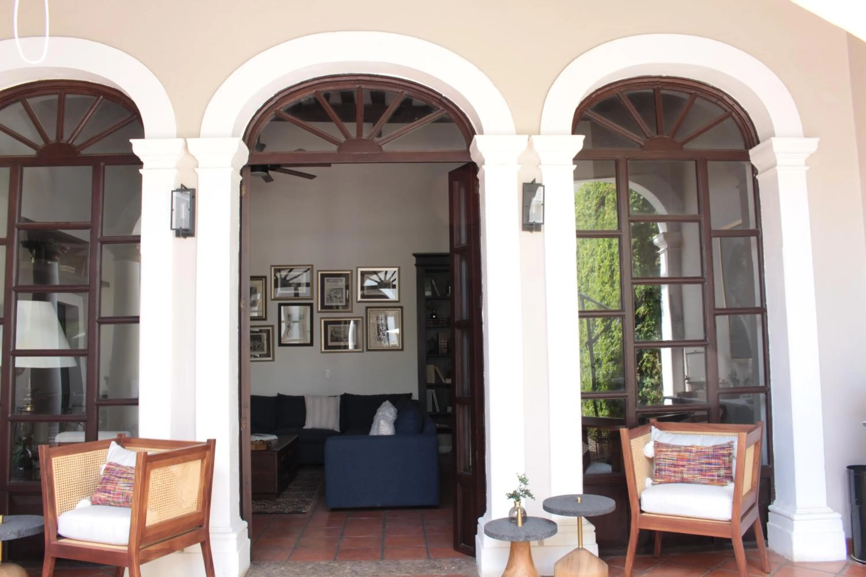 Living room in Casa Angeles Mascota