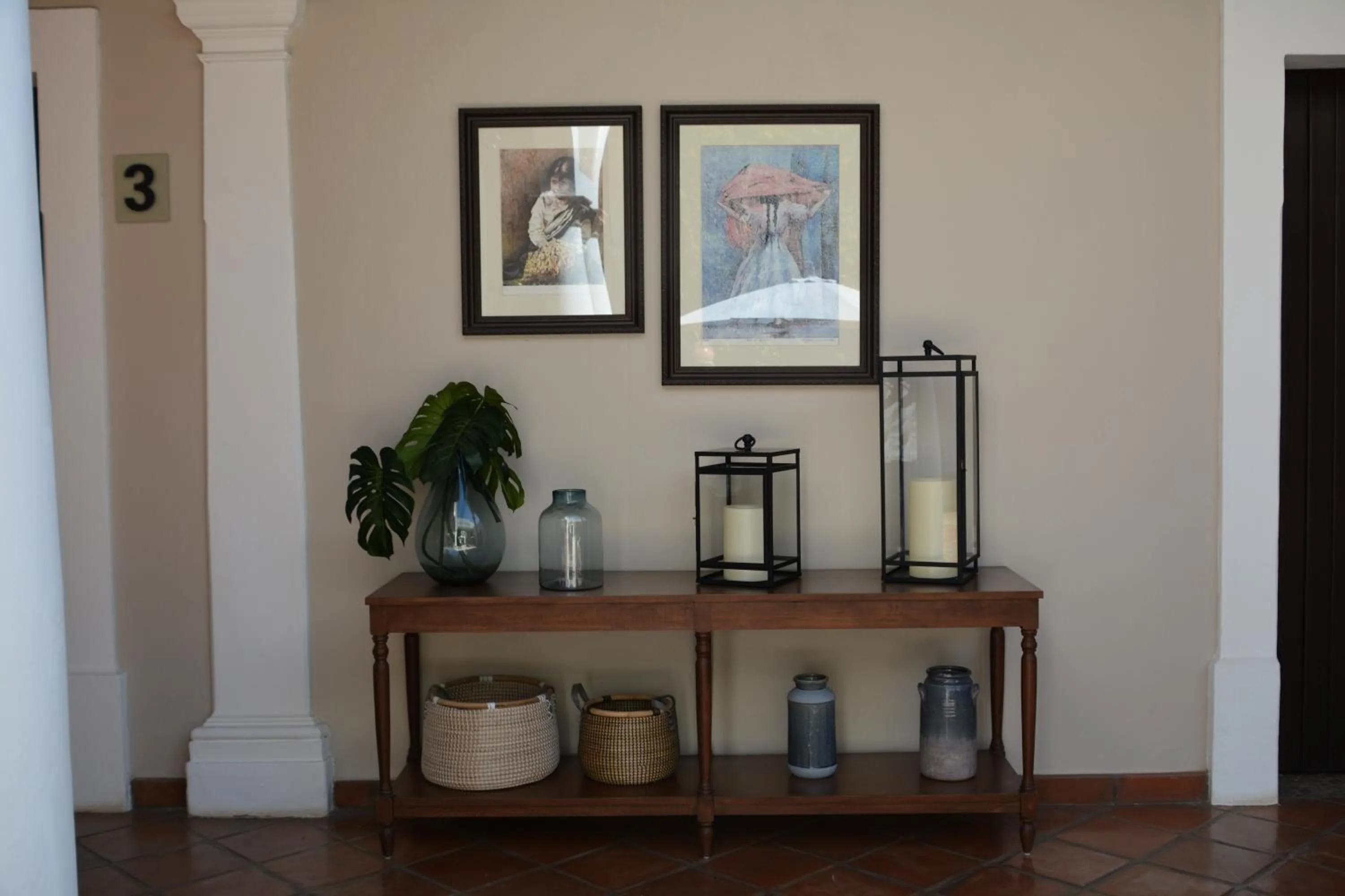 Inner courtyard view in Casa Angeles Mascota