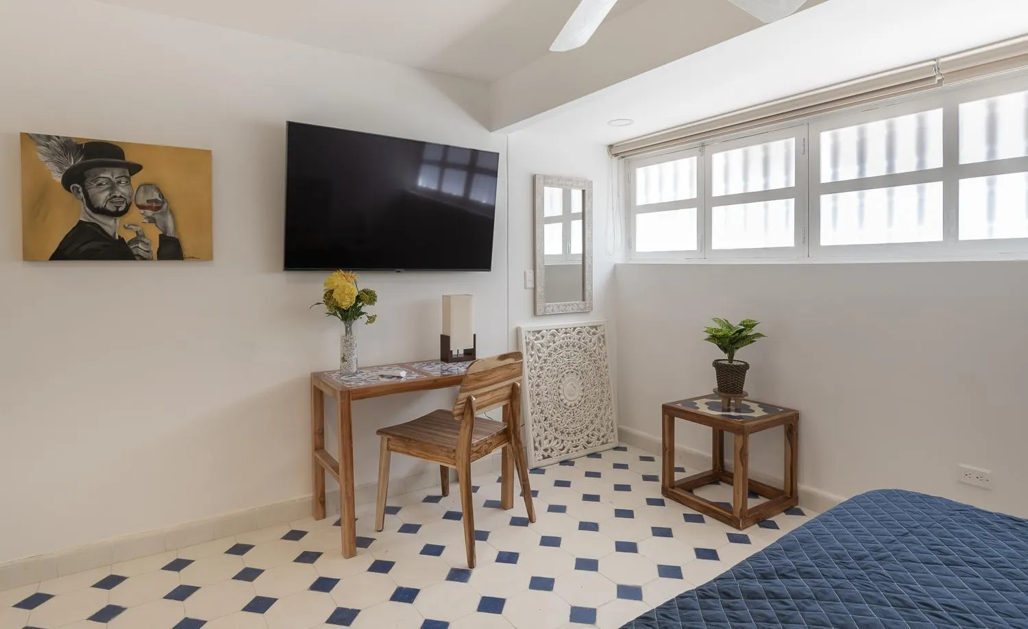 TV and multimedia in Casa Trinidad by Soho