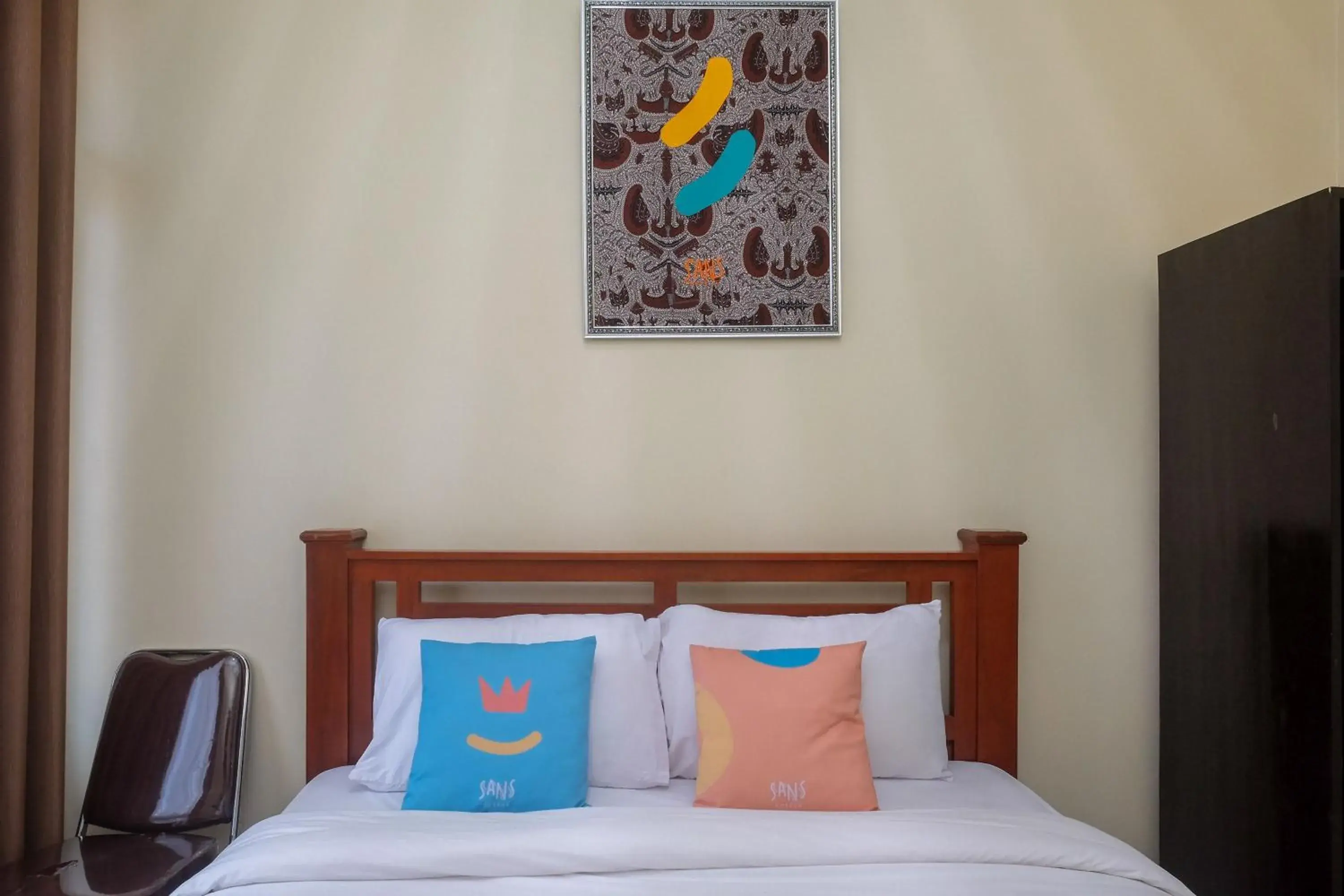 Sans Hotel Kumbang Yogyakarta by RedDoorz Sans Hotel Kumbang Yogyakarta by RedDoorz