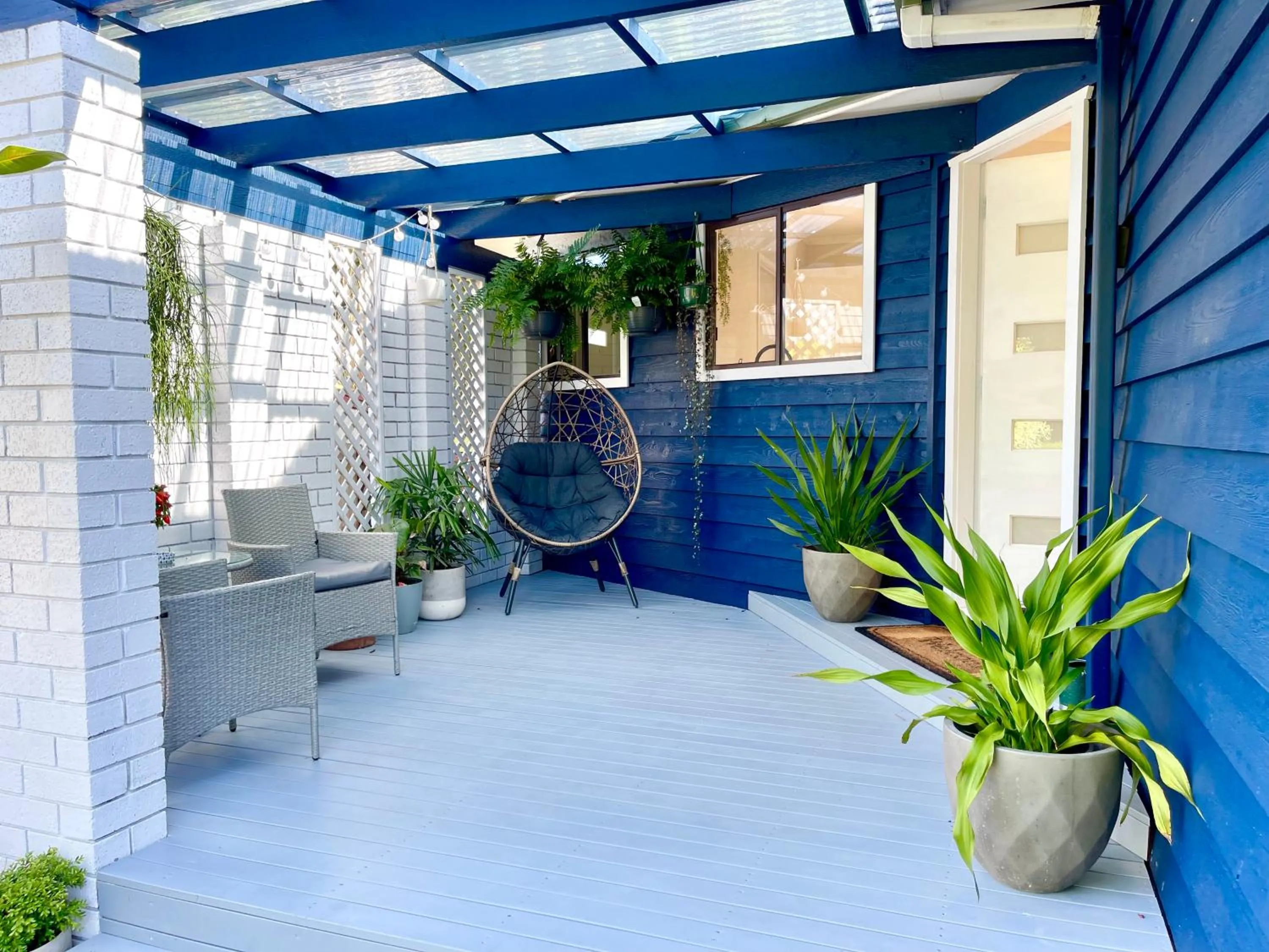 Blue Lily Bungalow