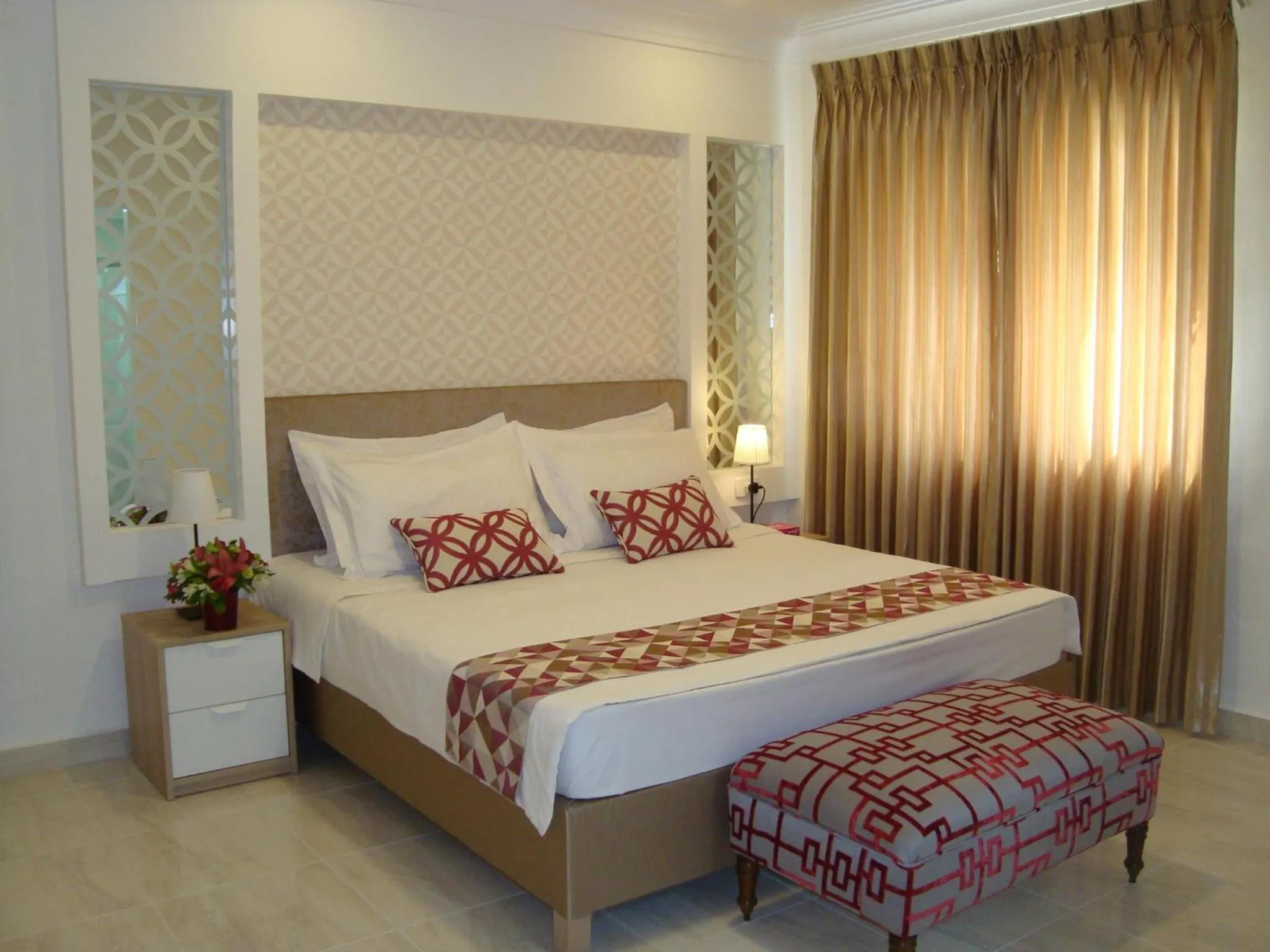 Bedroom, Bed in Gallery Hotel