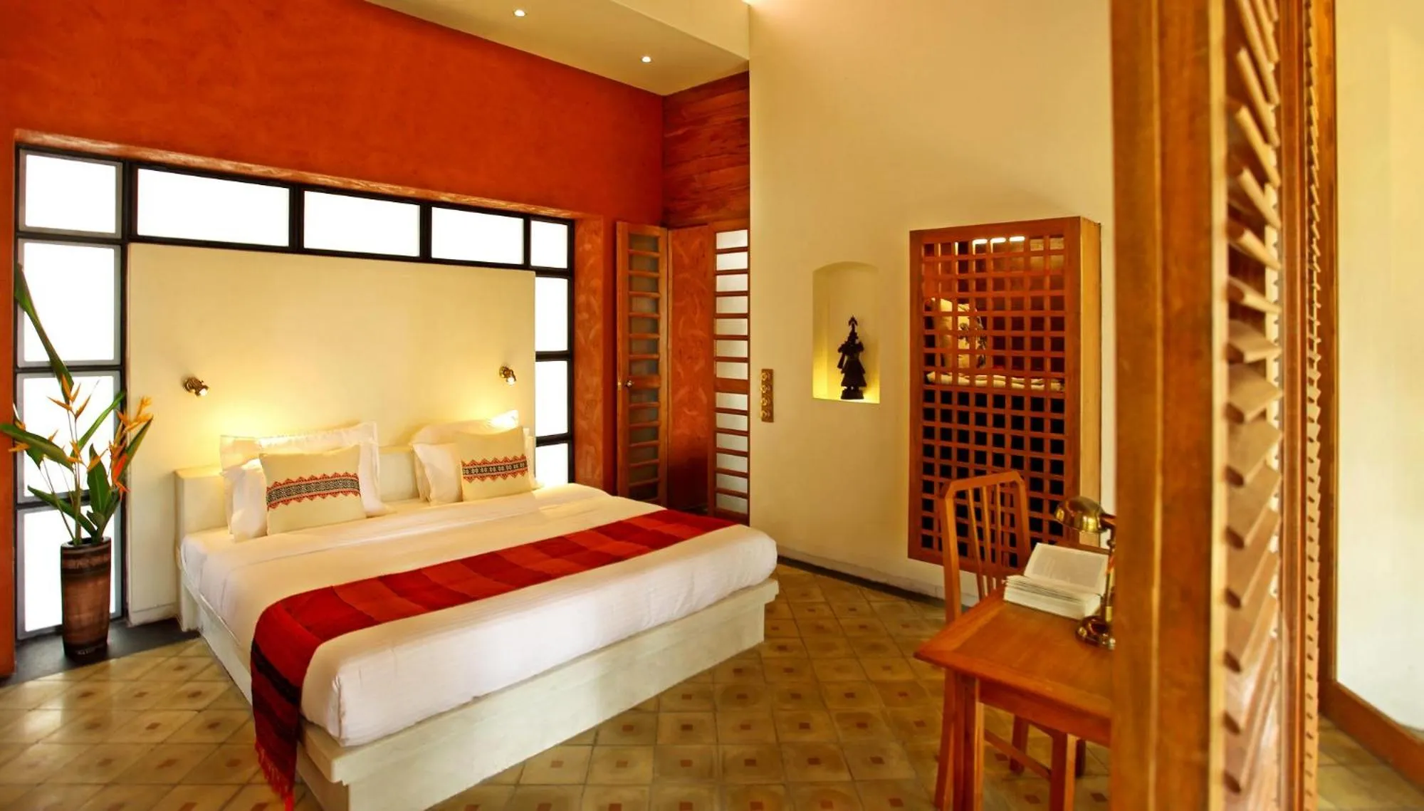 Bed in Baymaas LakeHouse