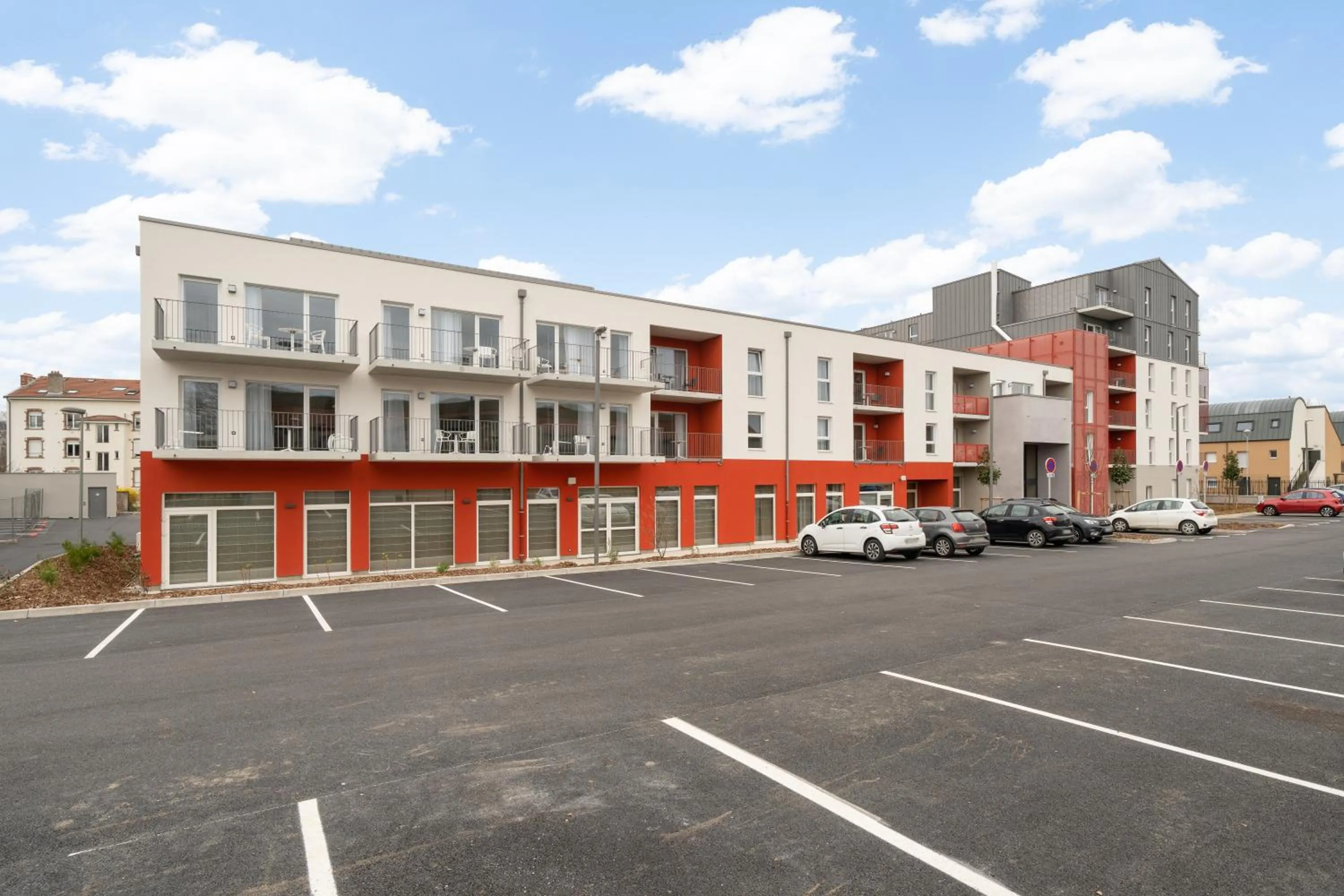 Property building in Domitys La Cristal'In