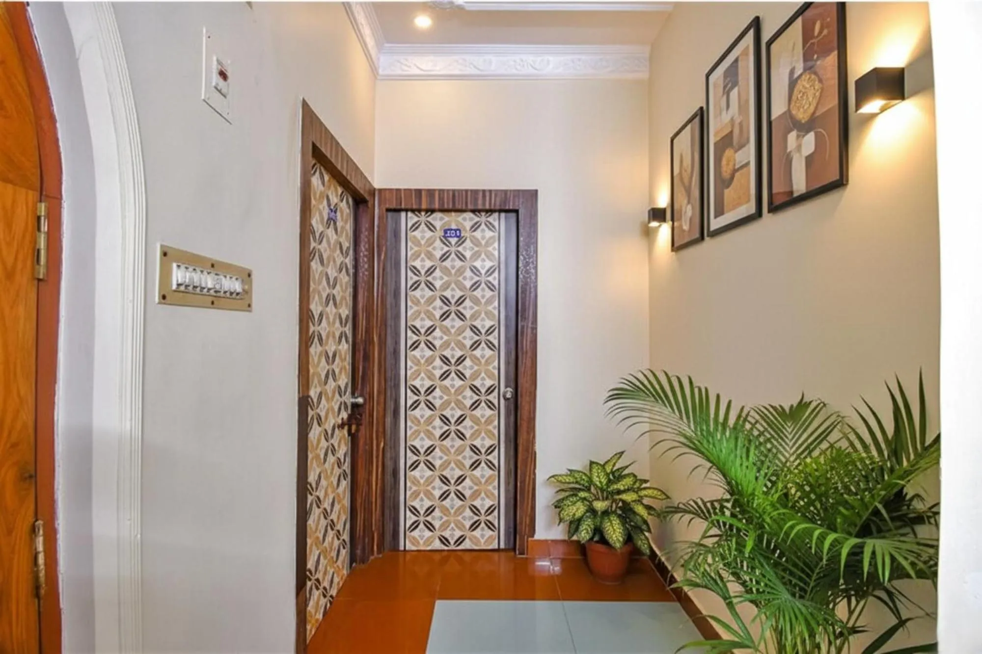 Lobby or reception in FabHotel Heritage Inn