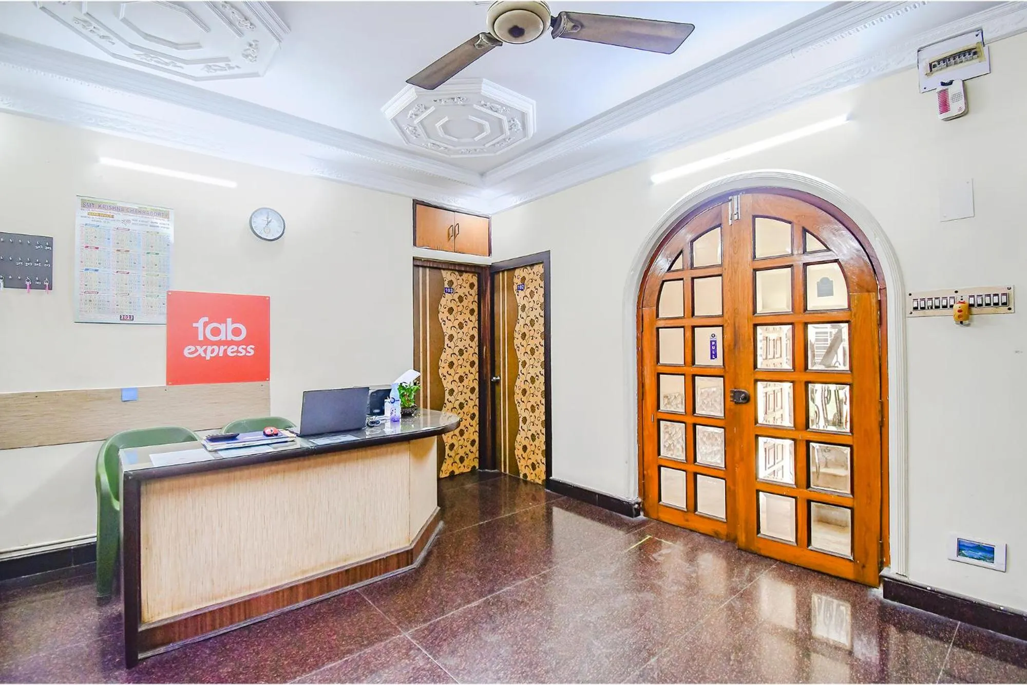 Lobby or reception in FabHotel Heritage Inn