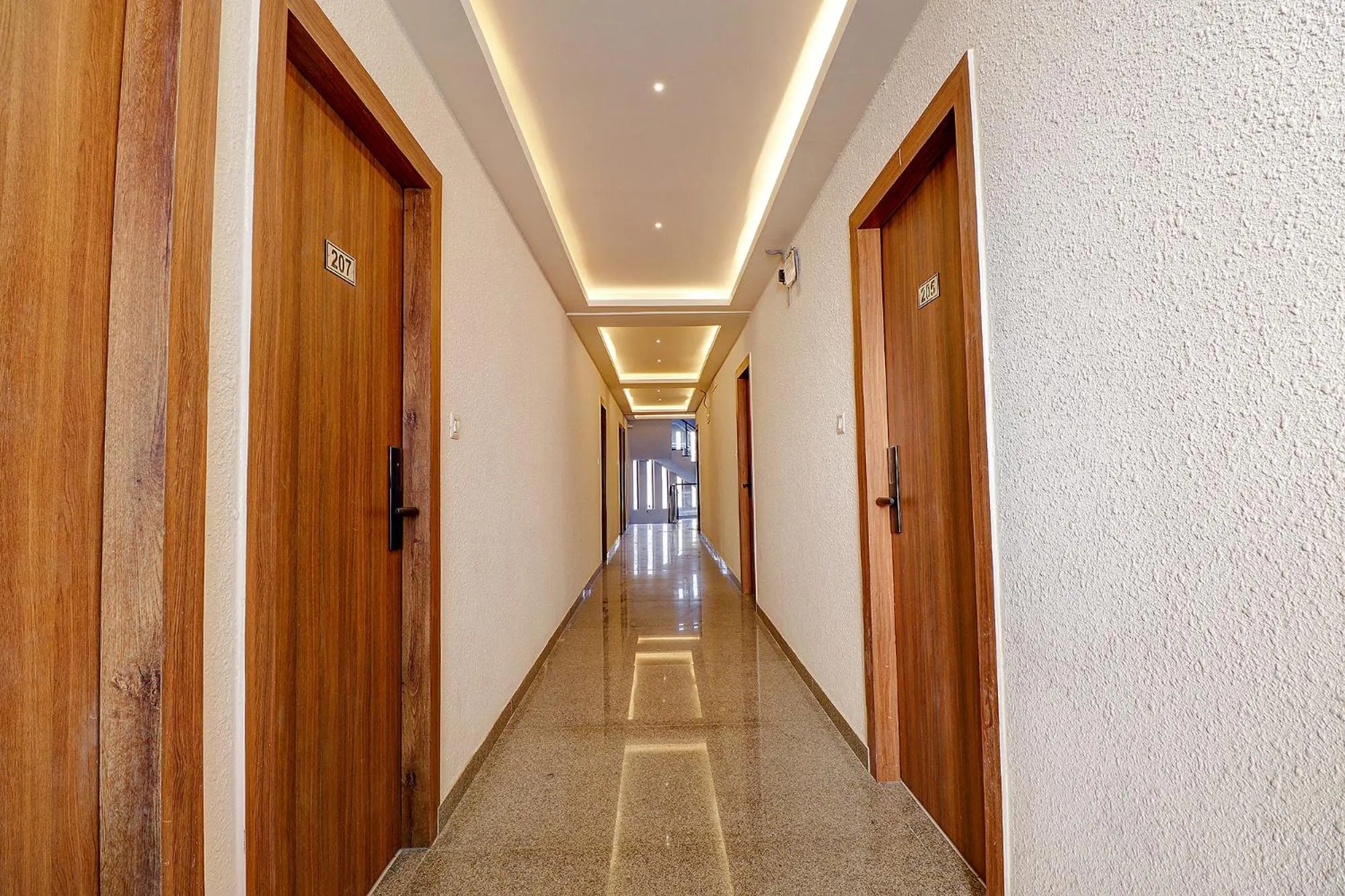 Lobby or reception in FabHotel Rotano Grand - Nr Marathahalli Bridge