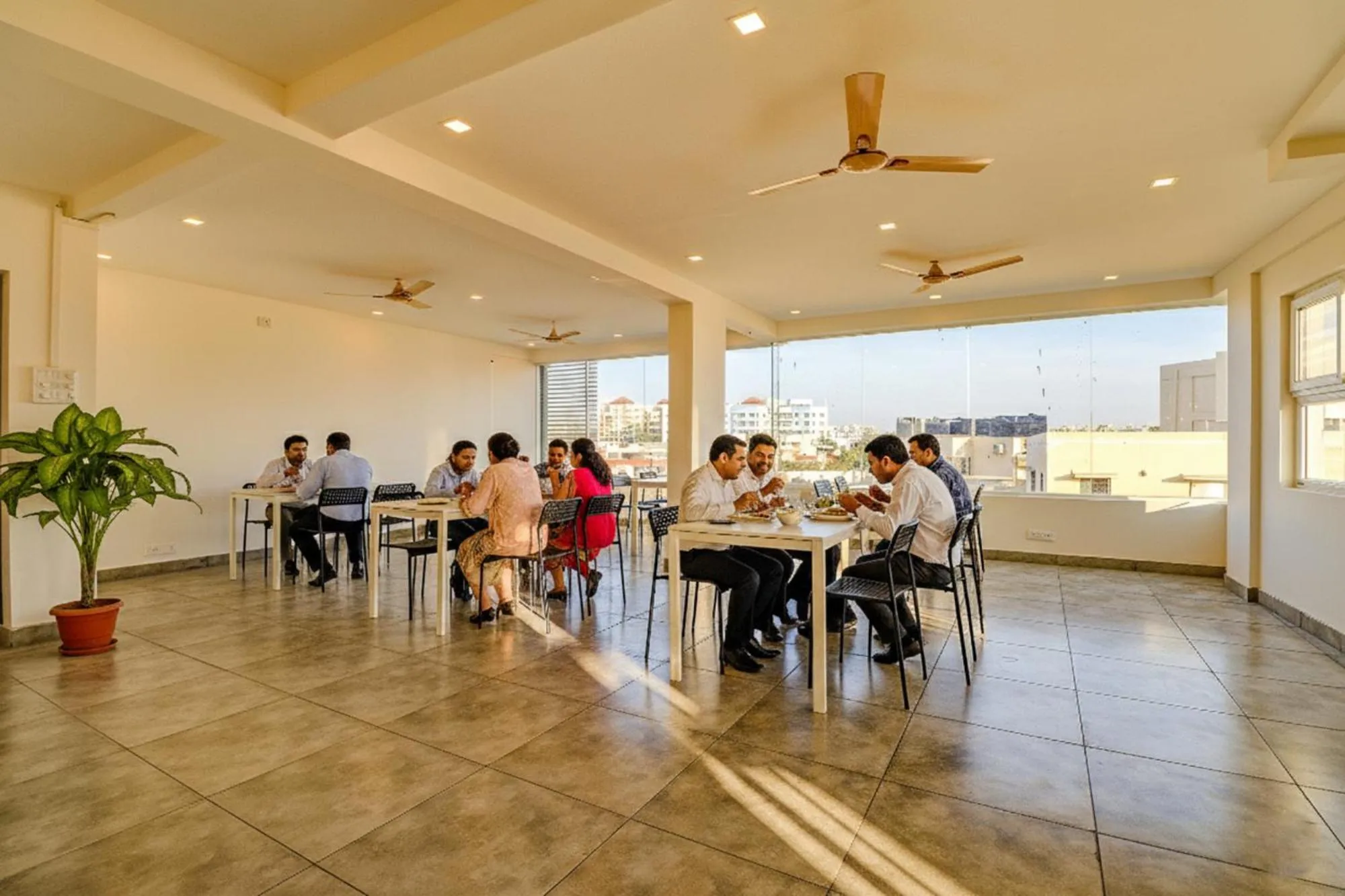 Restaurant/places to eat in FabHotel Rotano Grand - Nr Marathahalli Bridge