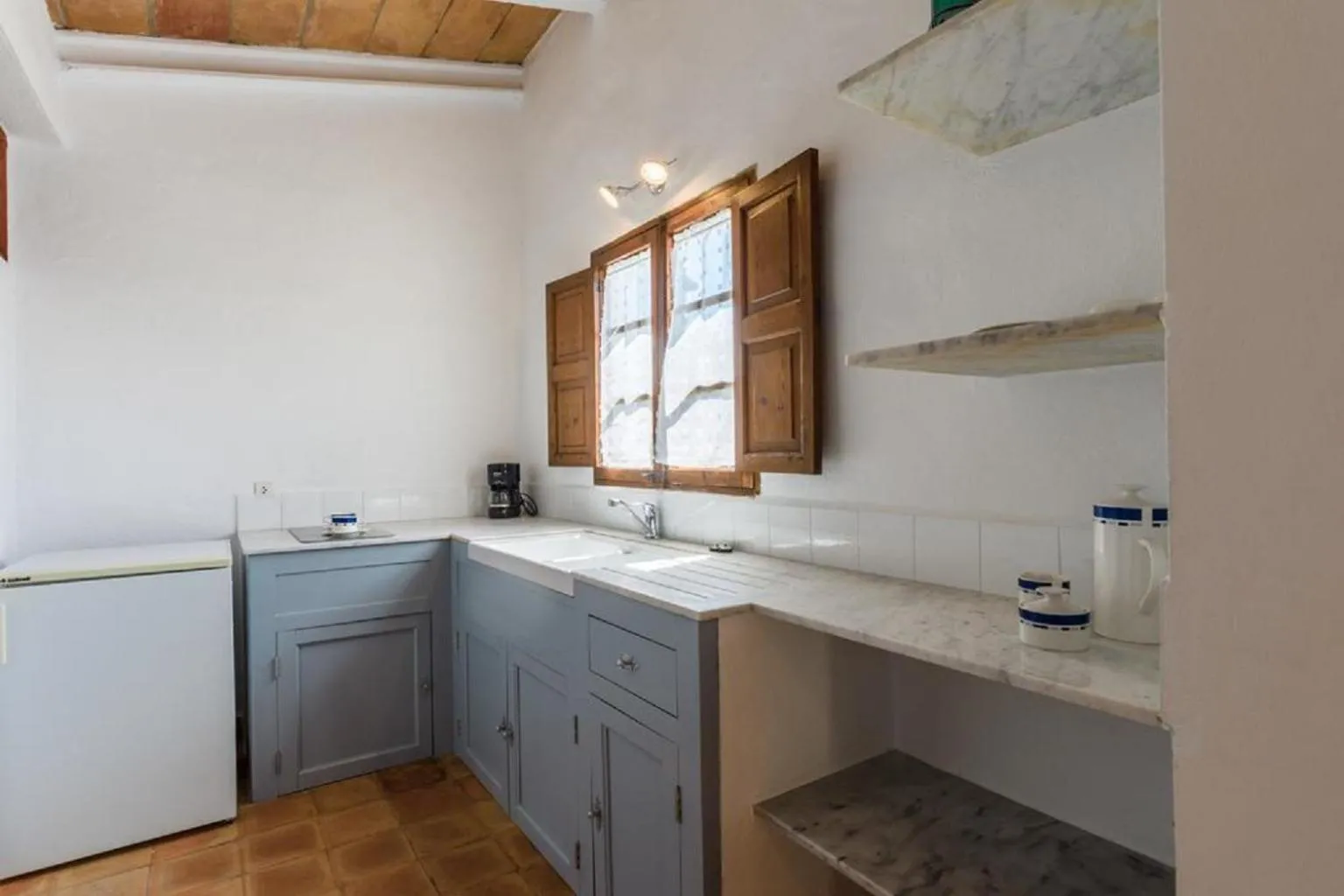 Kitchen or kitchenette in Garroverar