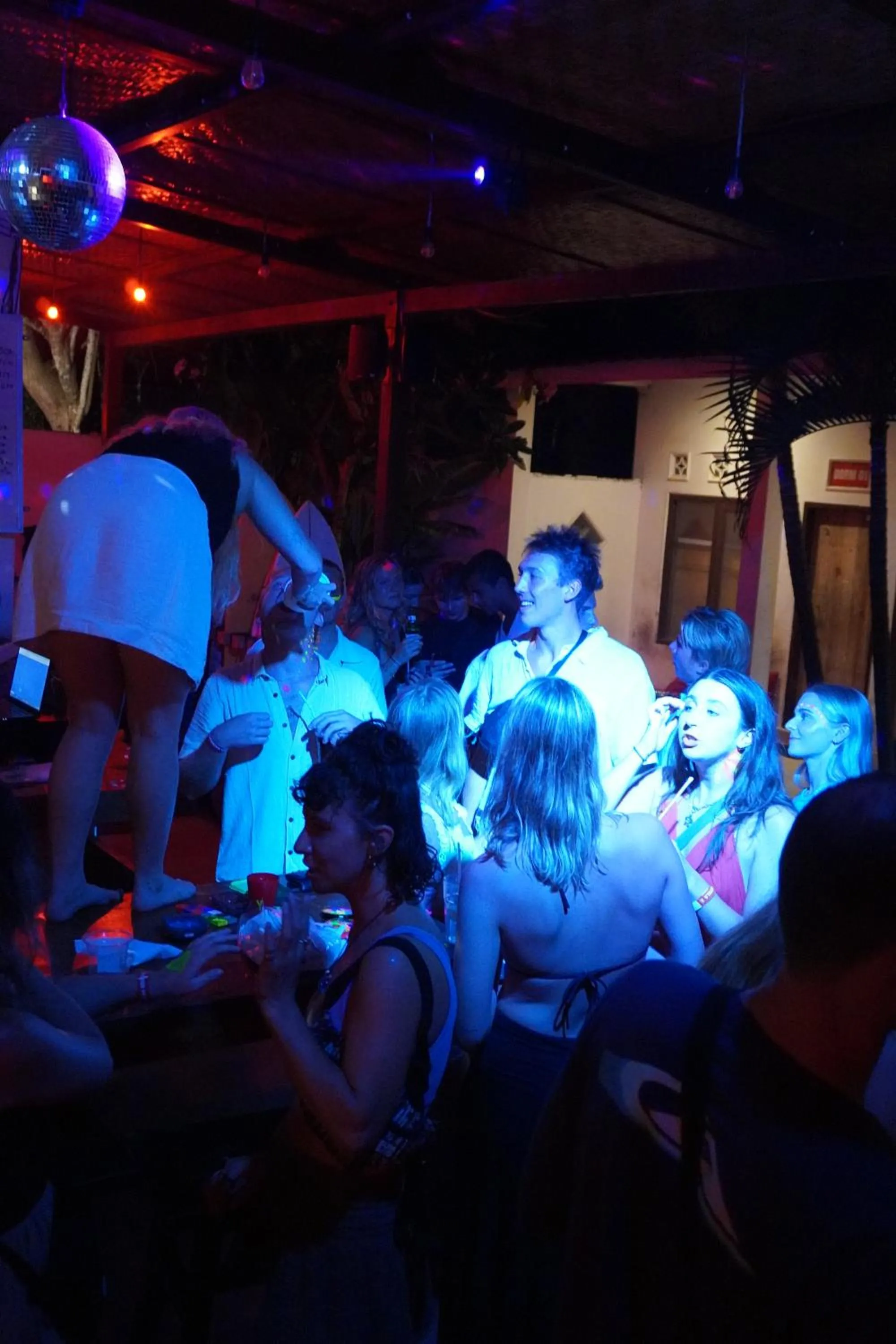 Indonesia Backpacker Hostels