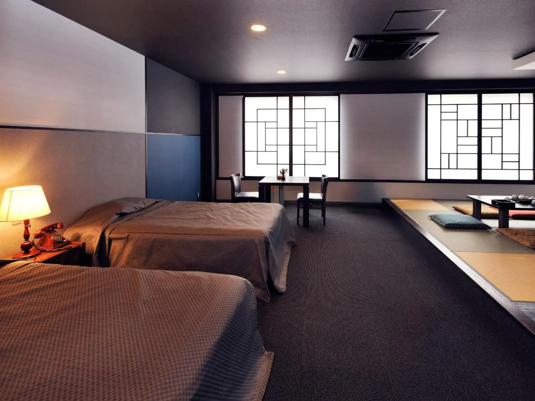 Photo of the whole room, Bed in Hotel Seiryu Japanese Spa inn with spectacular view in Osaka Photo of the whole room, Bed in Hotel Seiryu Japanese Spa inn with spectacular view in Osaka