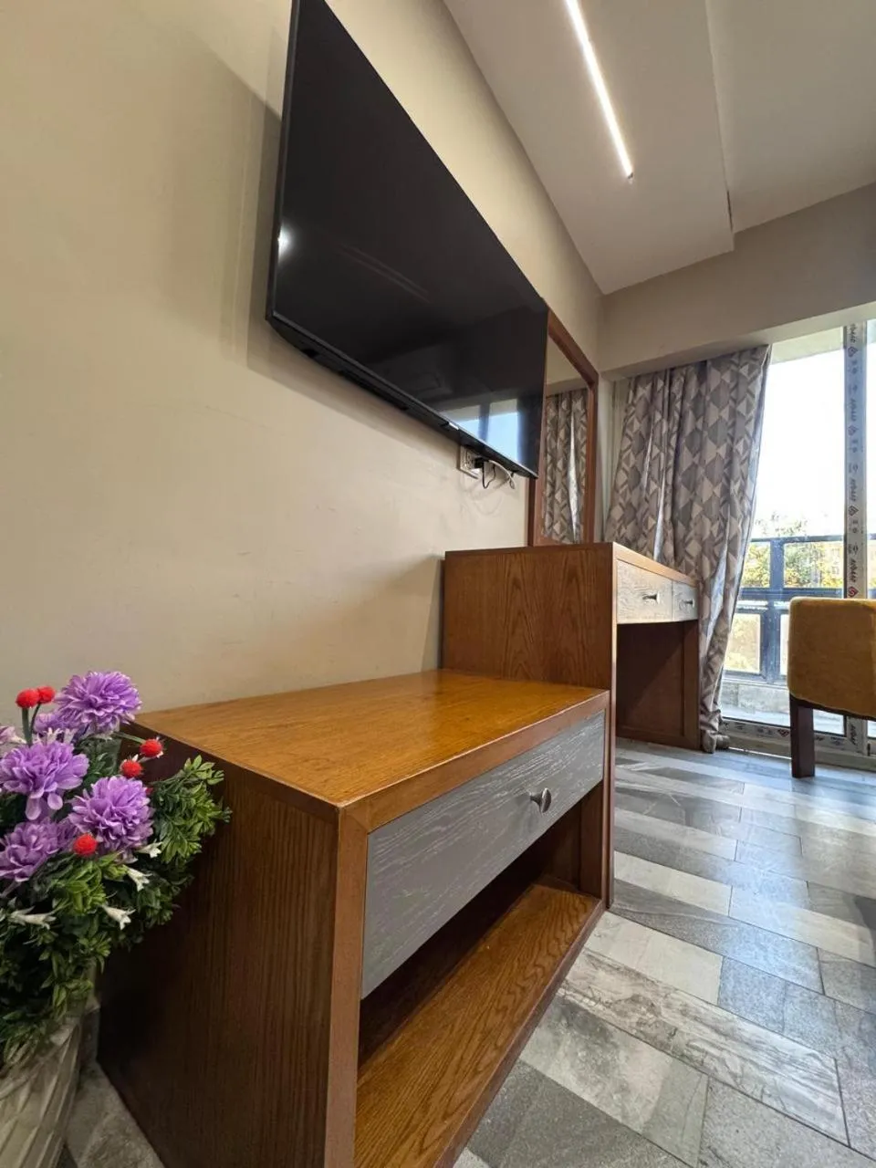 Garden City Plaza Hotel