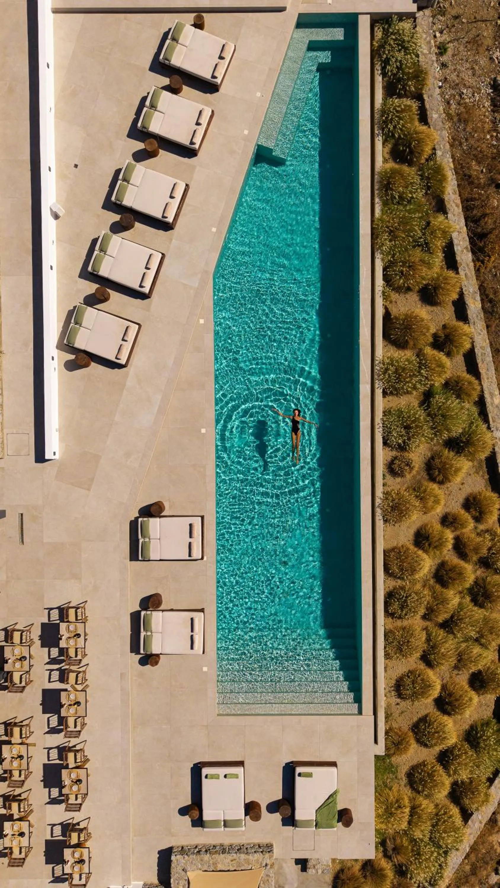 Day in Ezio Bo Luxury Living