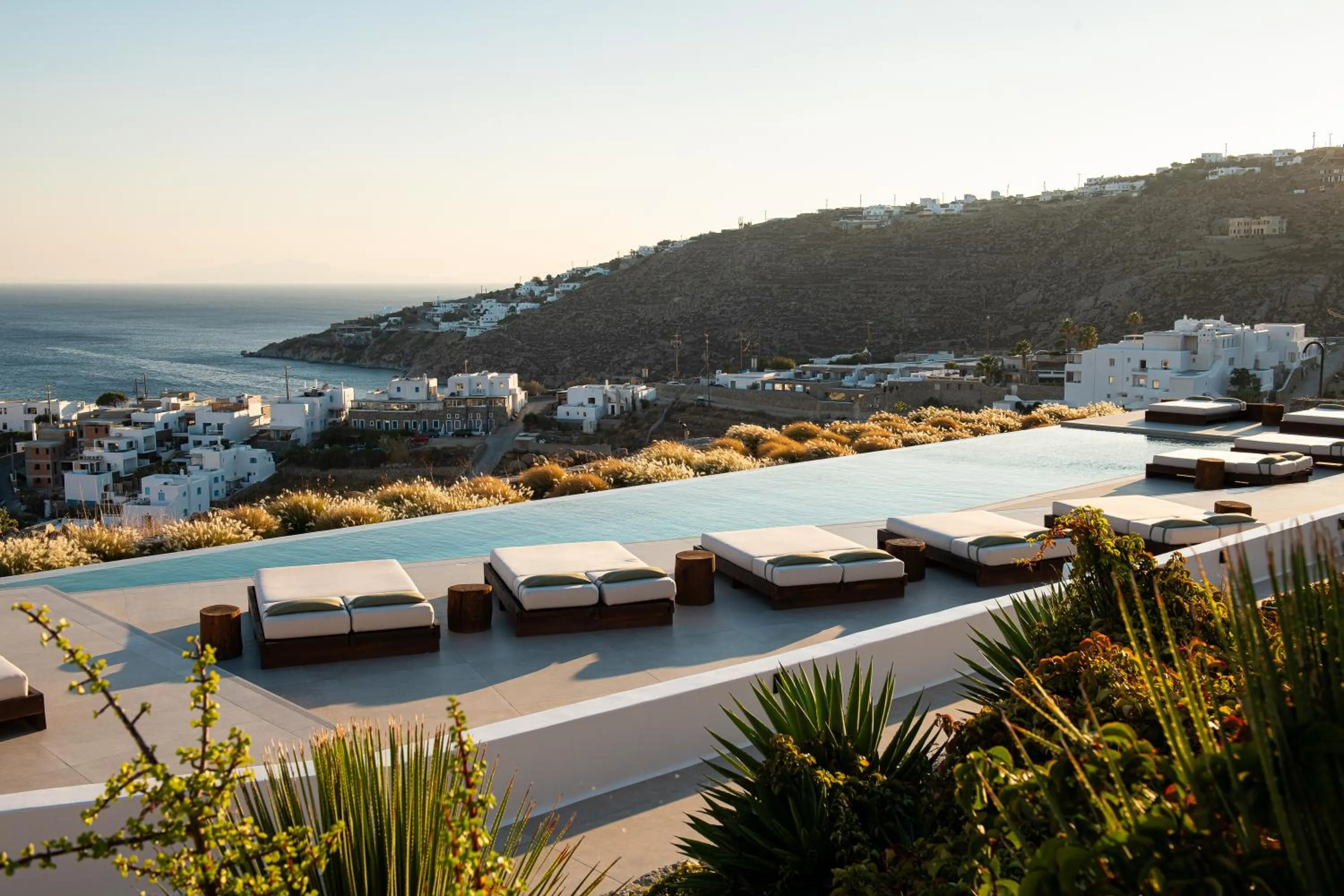 Day in Ezio Bo Luxury Living