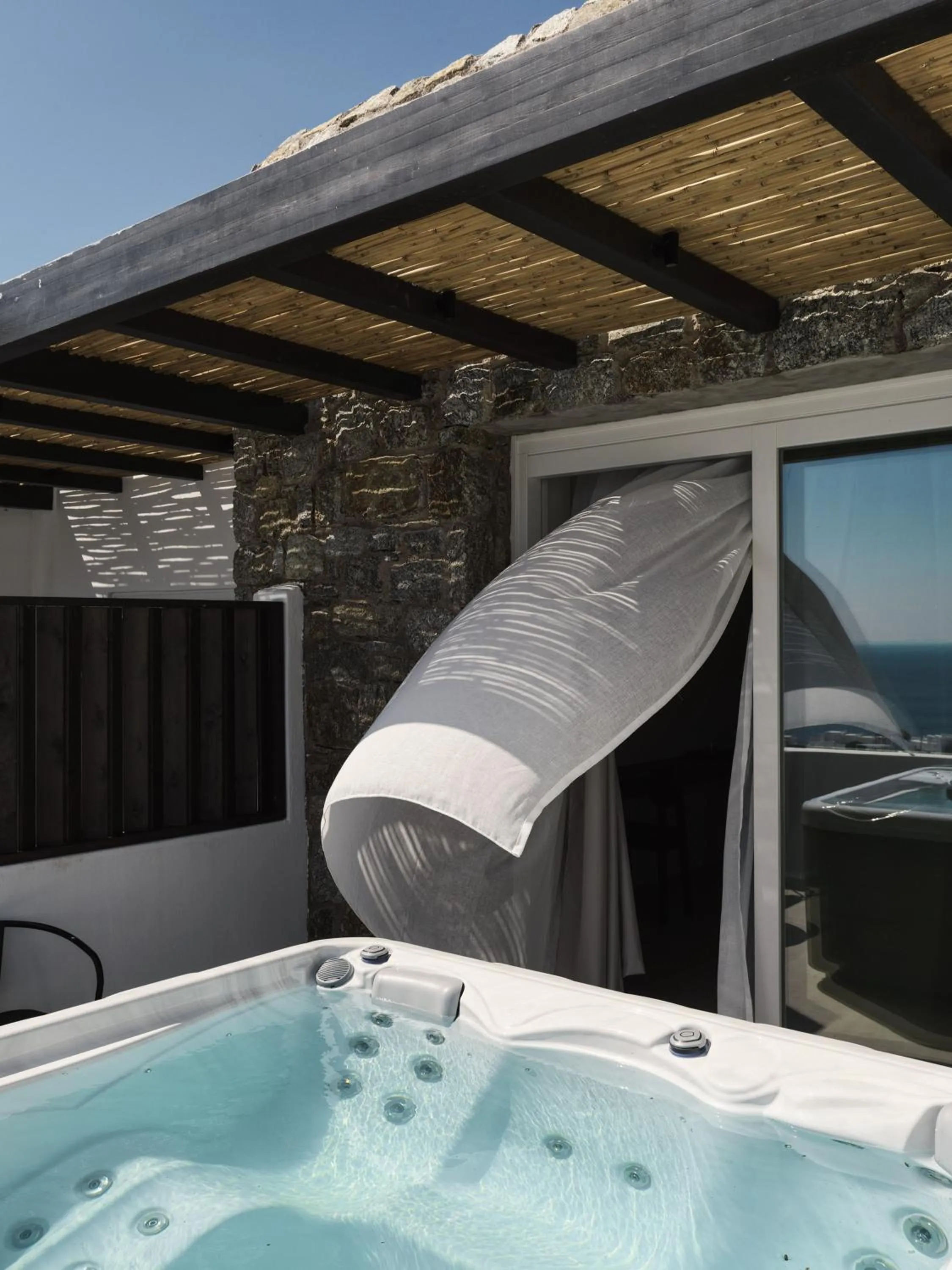 Day in Ezio Bo Luxury Living