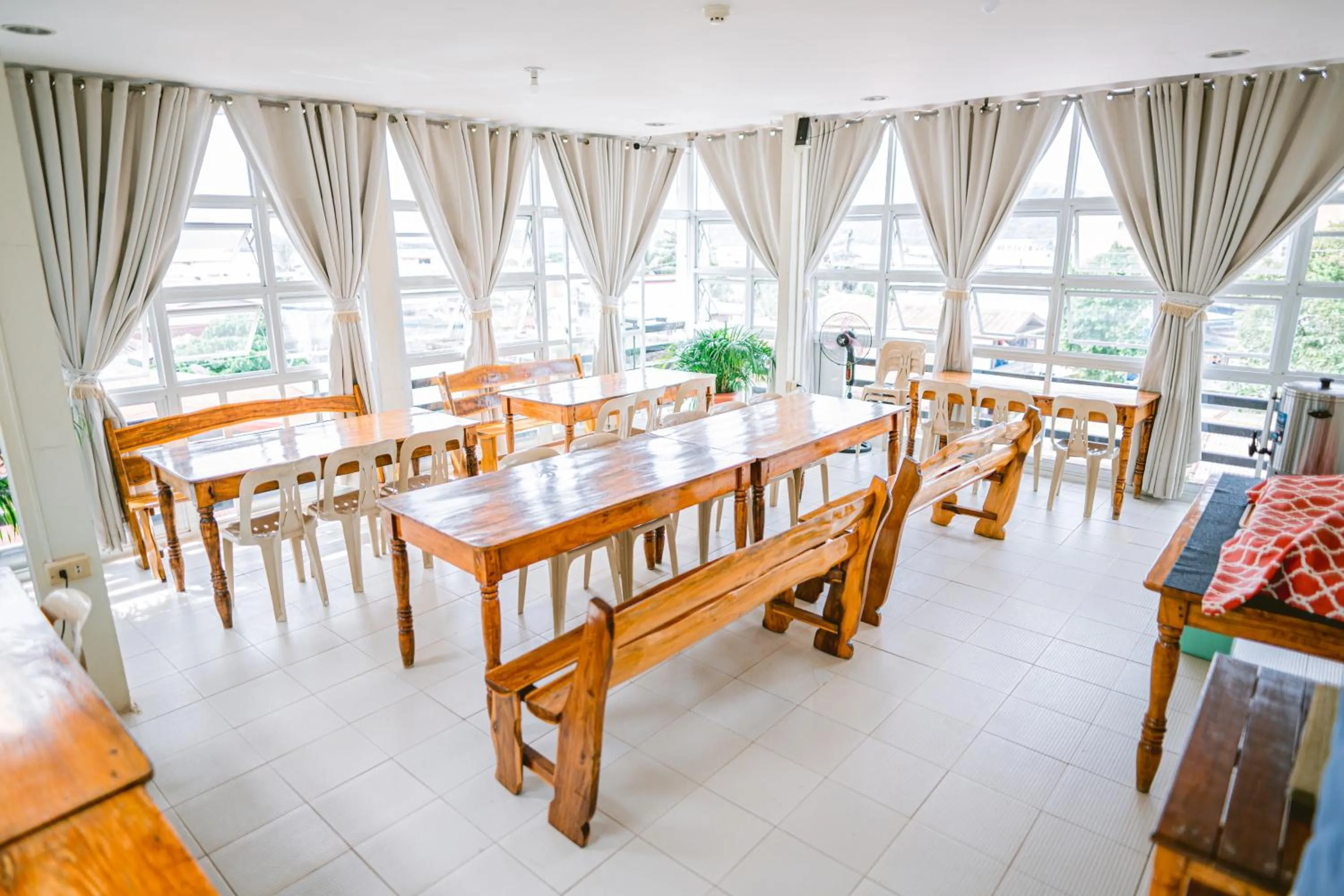 Restaurant/places to eat in Jazmine's Place