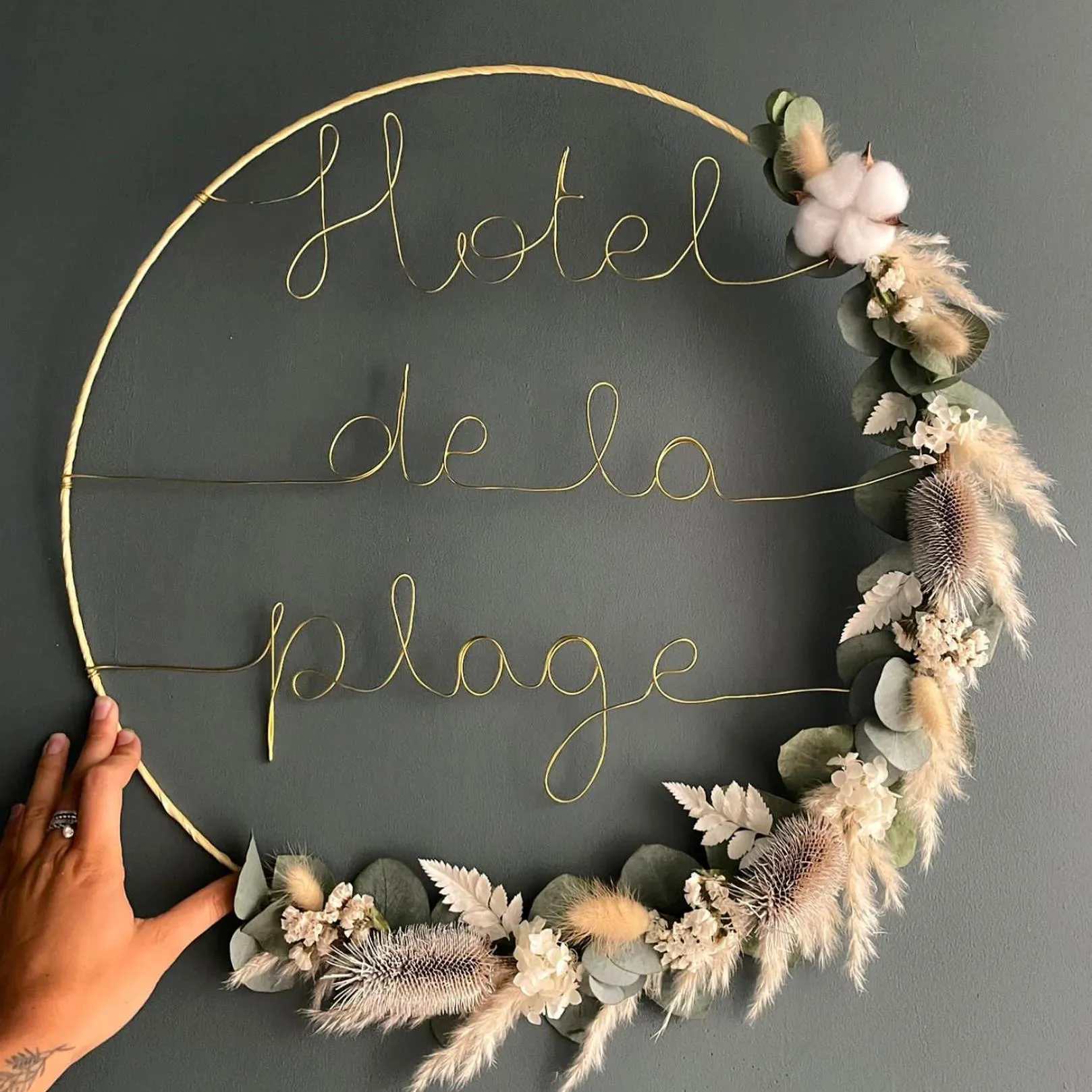 Decorative detail in Hôtel de la Plage