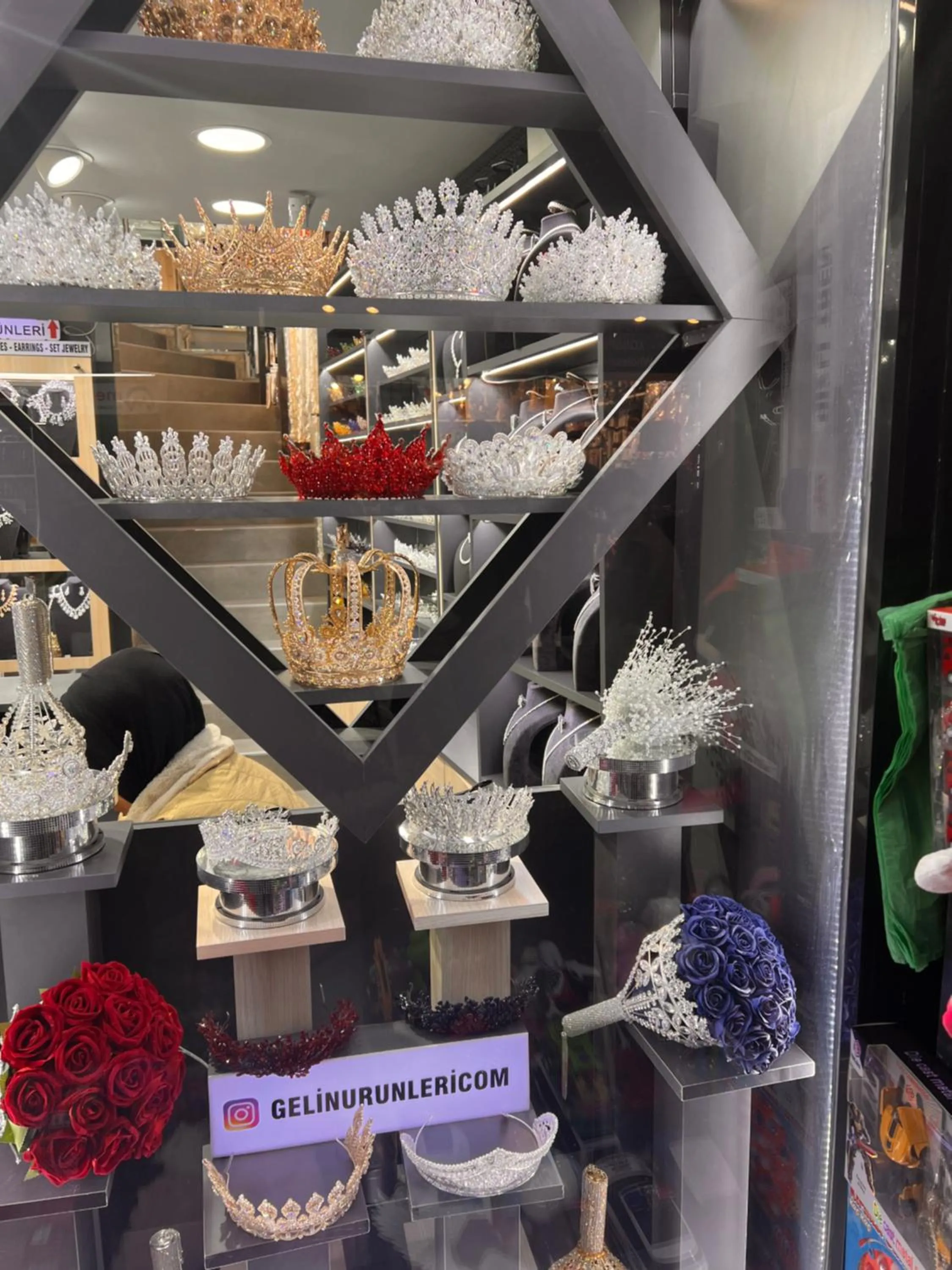 Shopping Area in Sami hotel