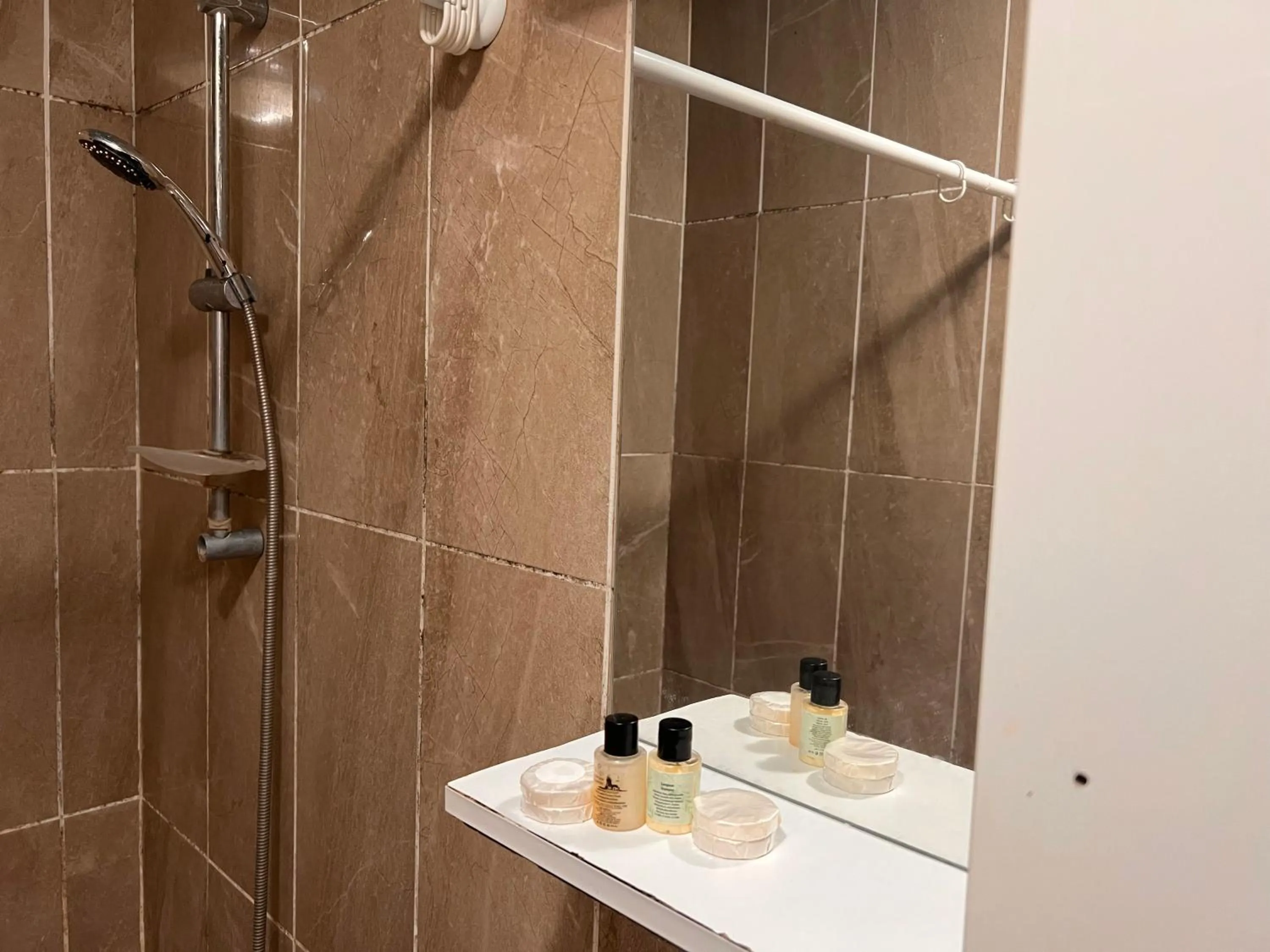 Shower in Sami hotel
