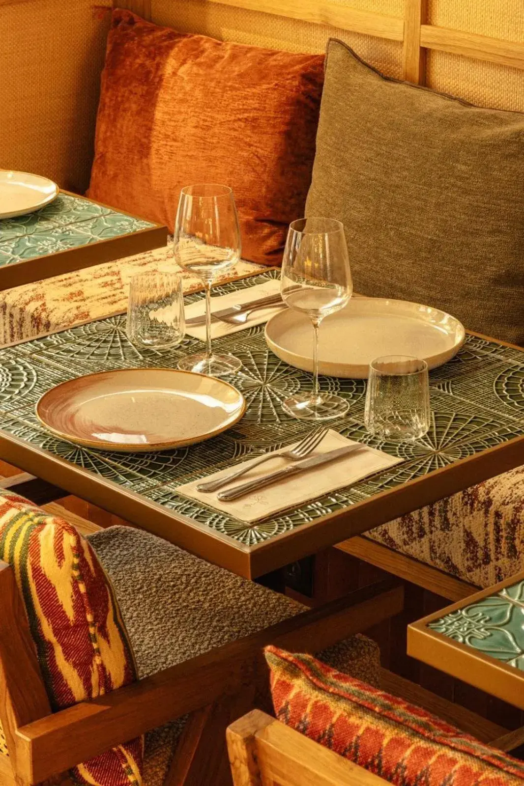 Restaurant/places to eat in Bloom House Hôtel & SPA Restaurant/places to eat in Bloom House Hôtel & SPA