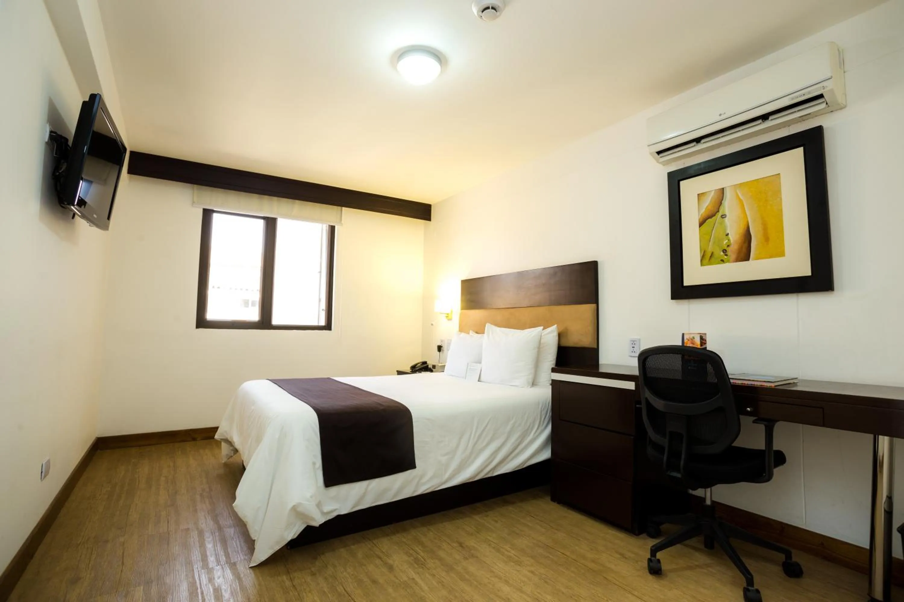 Bedroom, Bed in Wyndham Costa del Sol Chiclayo