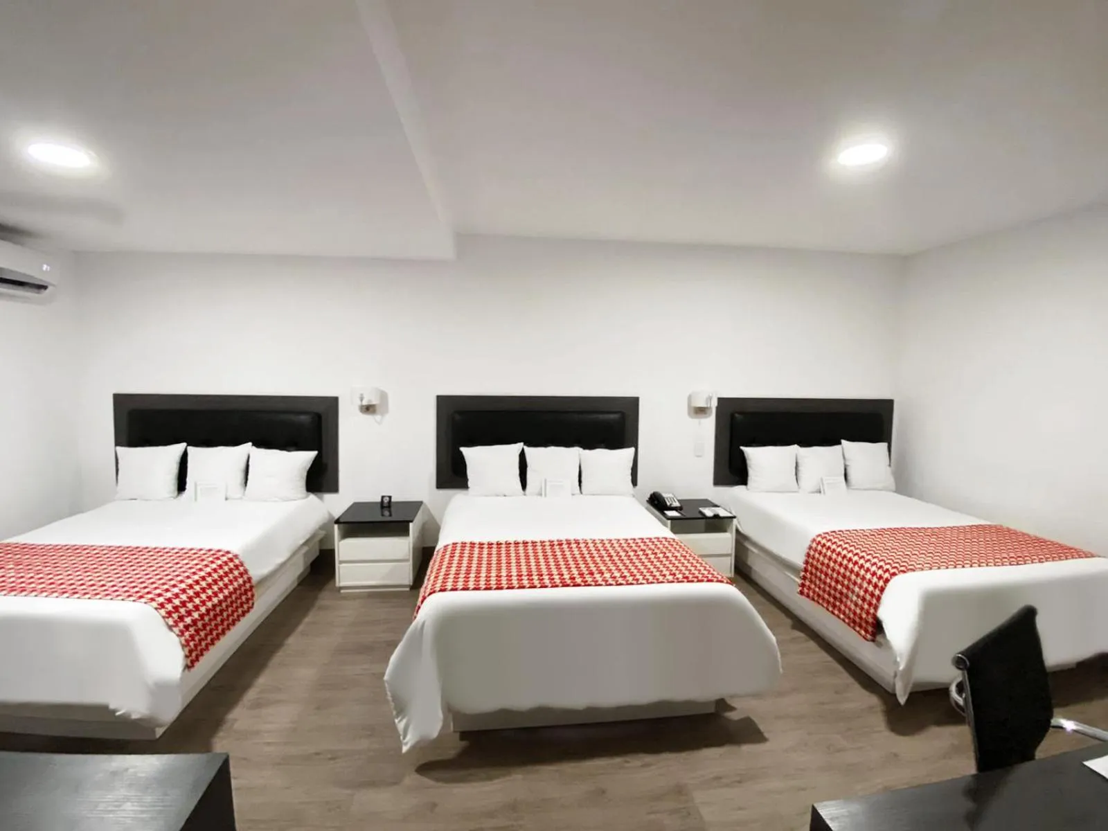 Bedroom, Bed in Wyndham Costa del Sol Tumbes