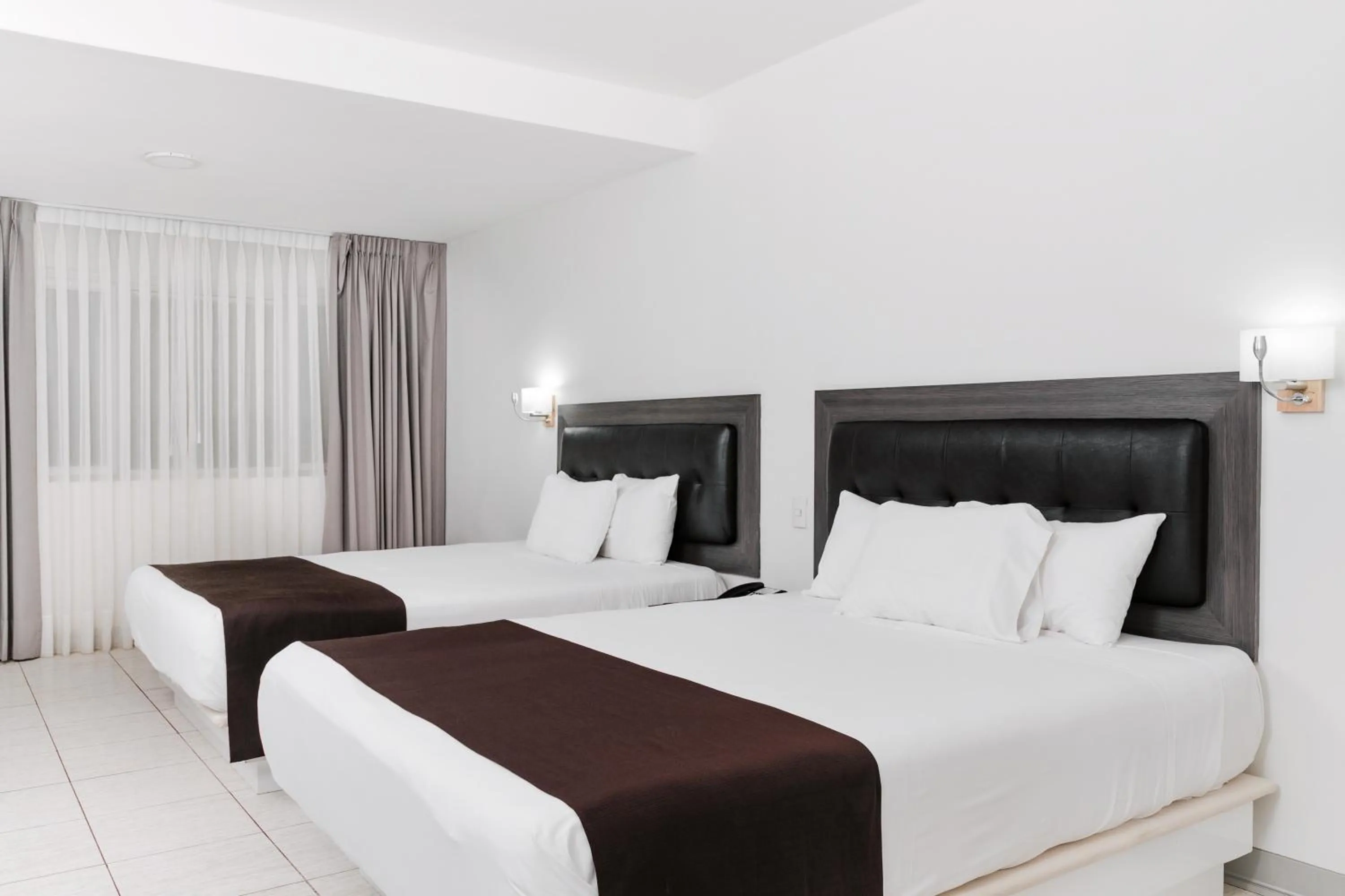 Decorative detail, Bed in Wyndham Costa del Sol Tumbes