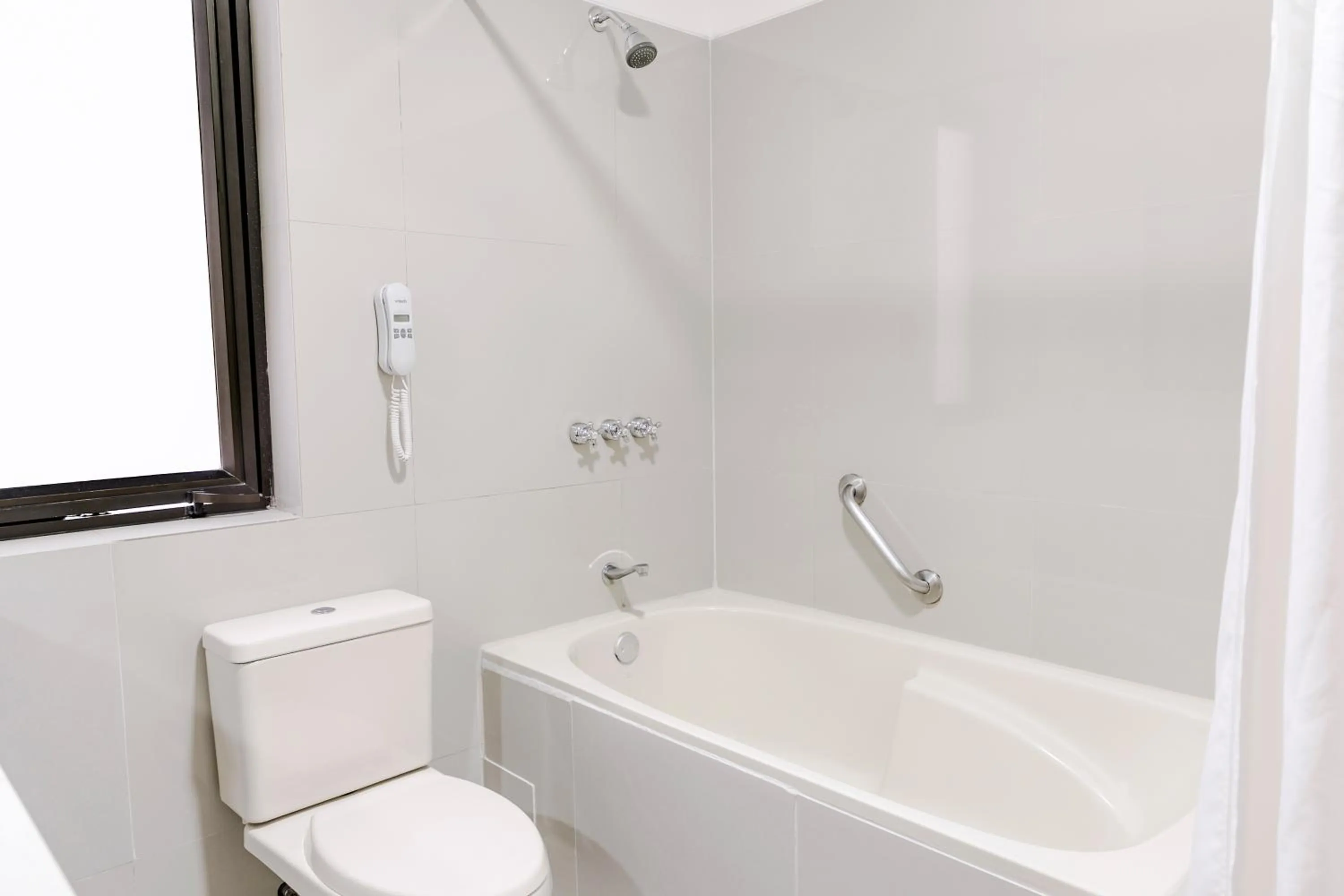 Bathroom in Wyndham Costa del Sol Piura