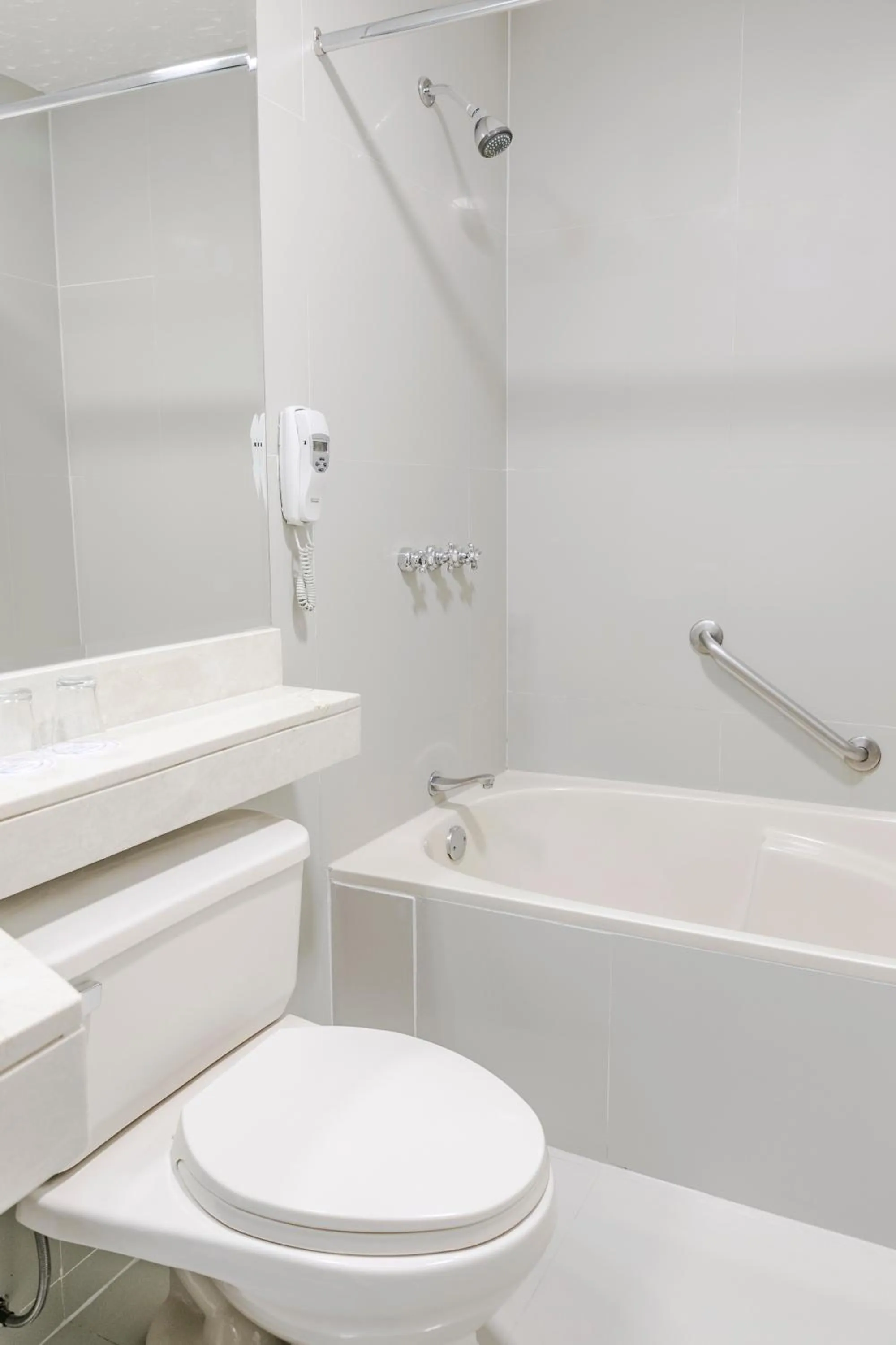 Bathroom in Wyndham Costa del Sol Piura