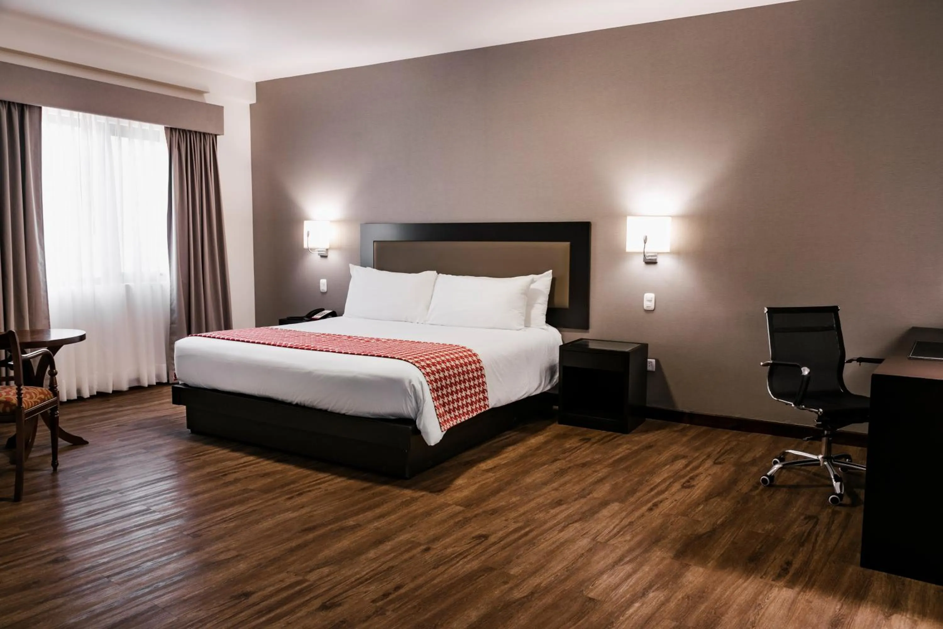 Bedroom, Bed in Wyndham Costa del Sol Piura