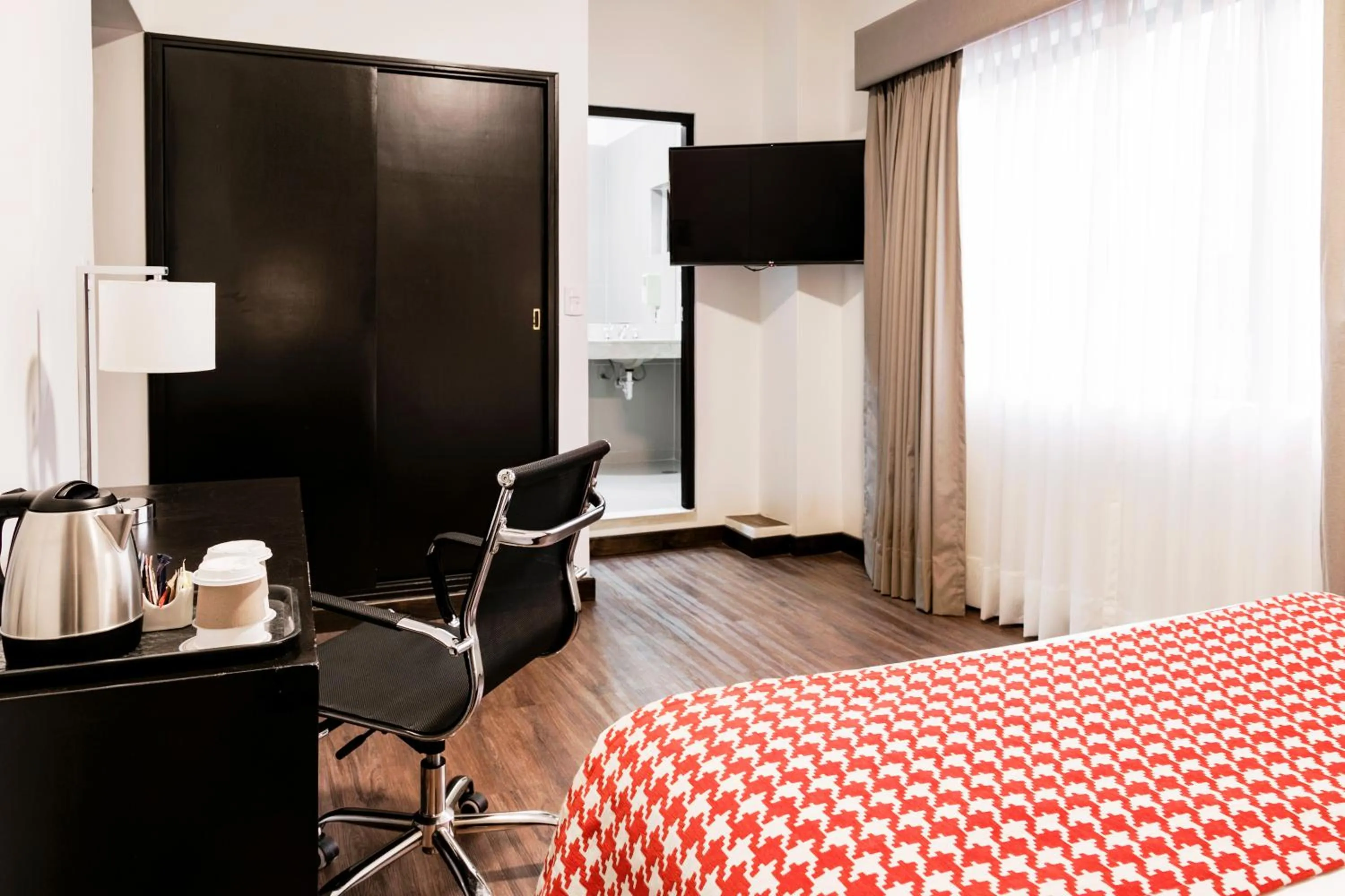 Bedroom, Bed in Wyndham Costa del Sol Piura