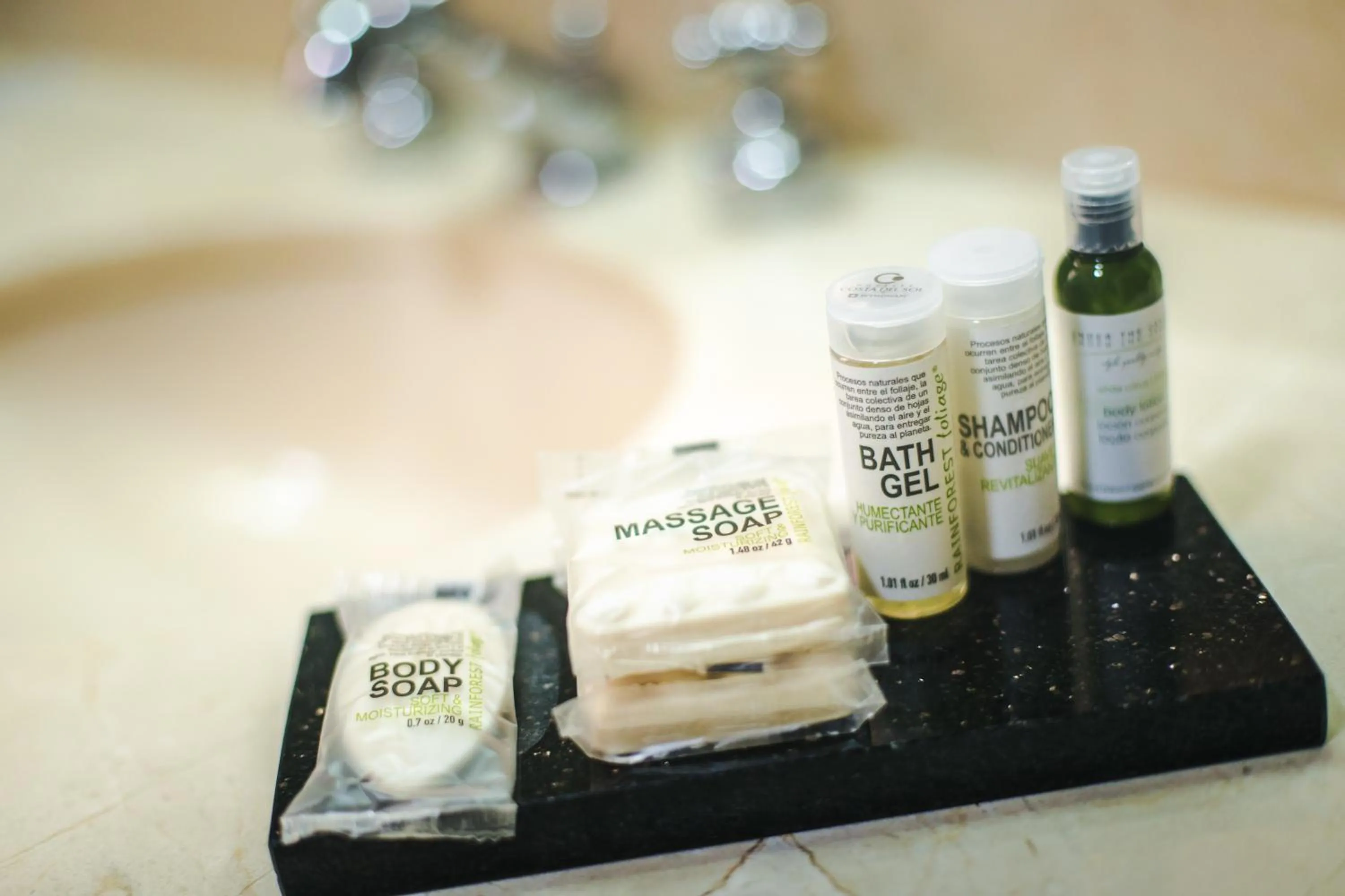 Bathroom in Wyndham Costa del Sol Piura