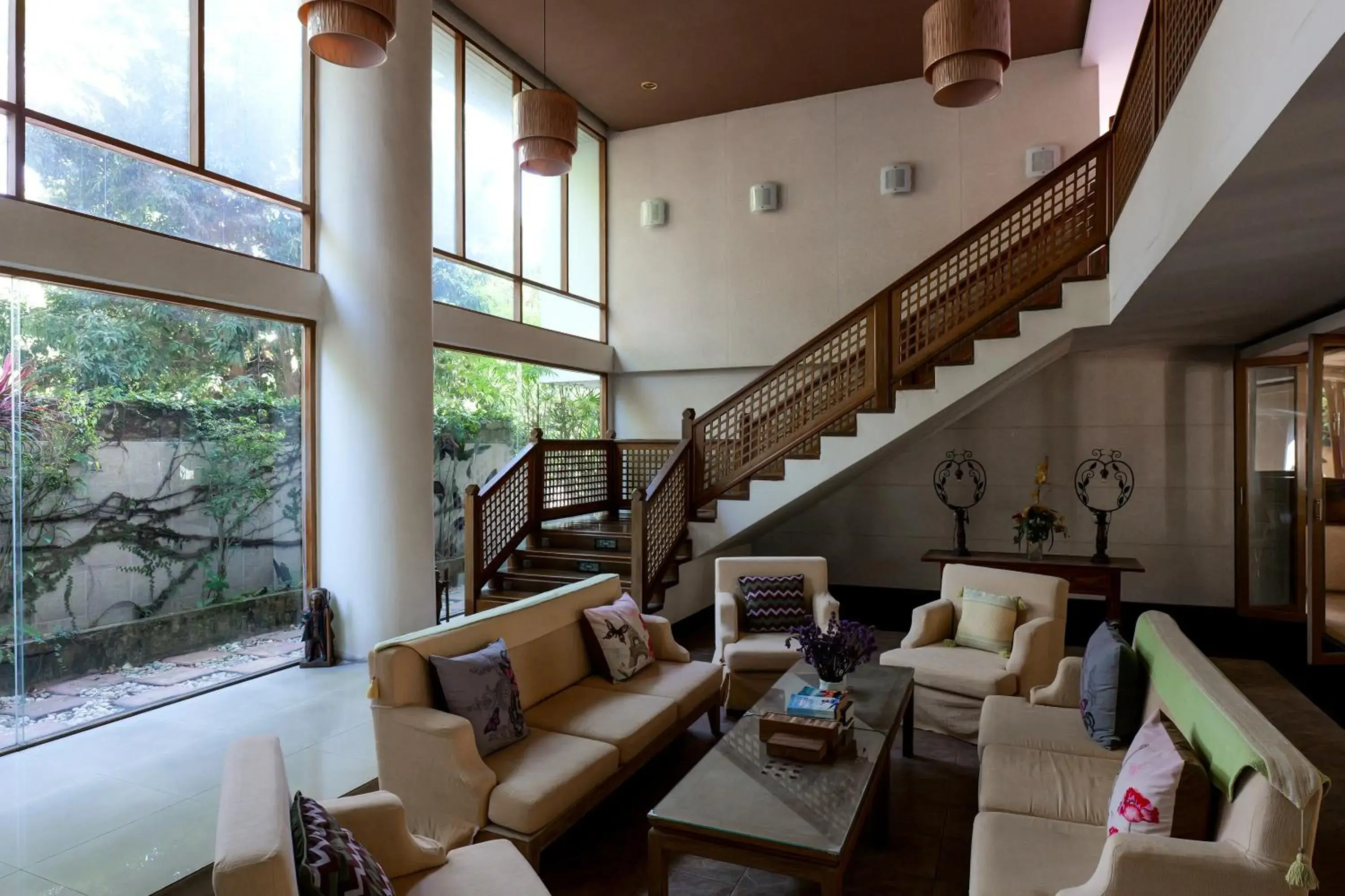 Property building in โรงแรมมูนแอนด์ซัน Moon and Sun Hotel Property building in โรงแรมมูนแอนด์ซัน Moon and Sun Hotel