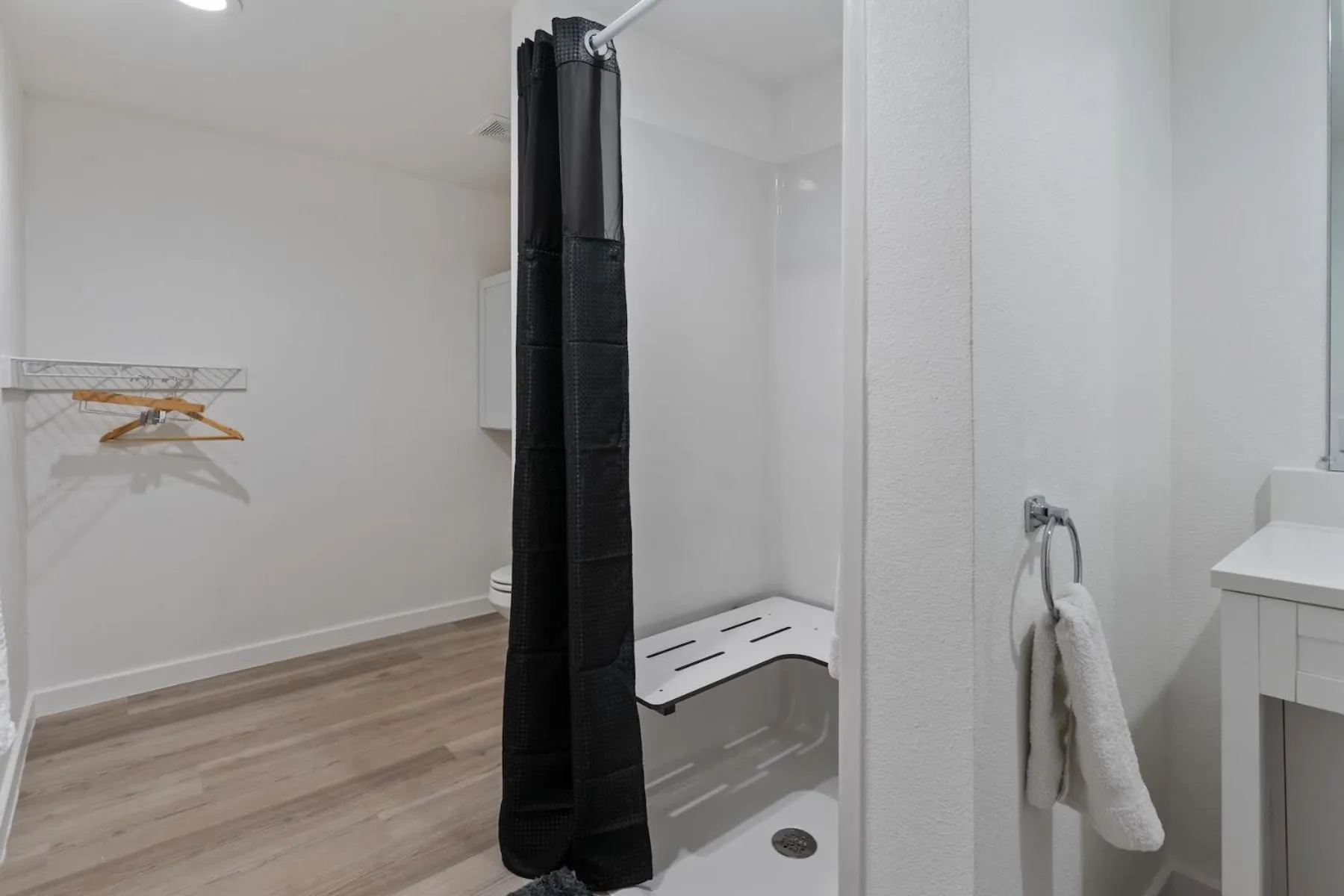 Shower in Extended Stay Gun Barrel City