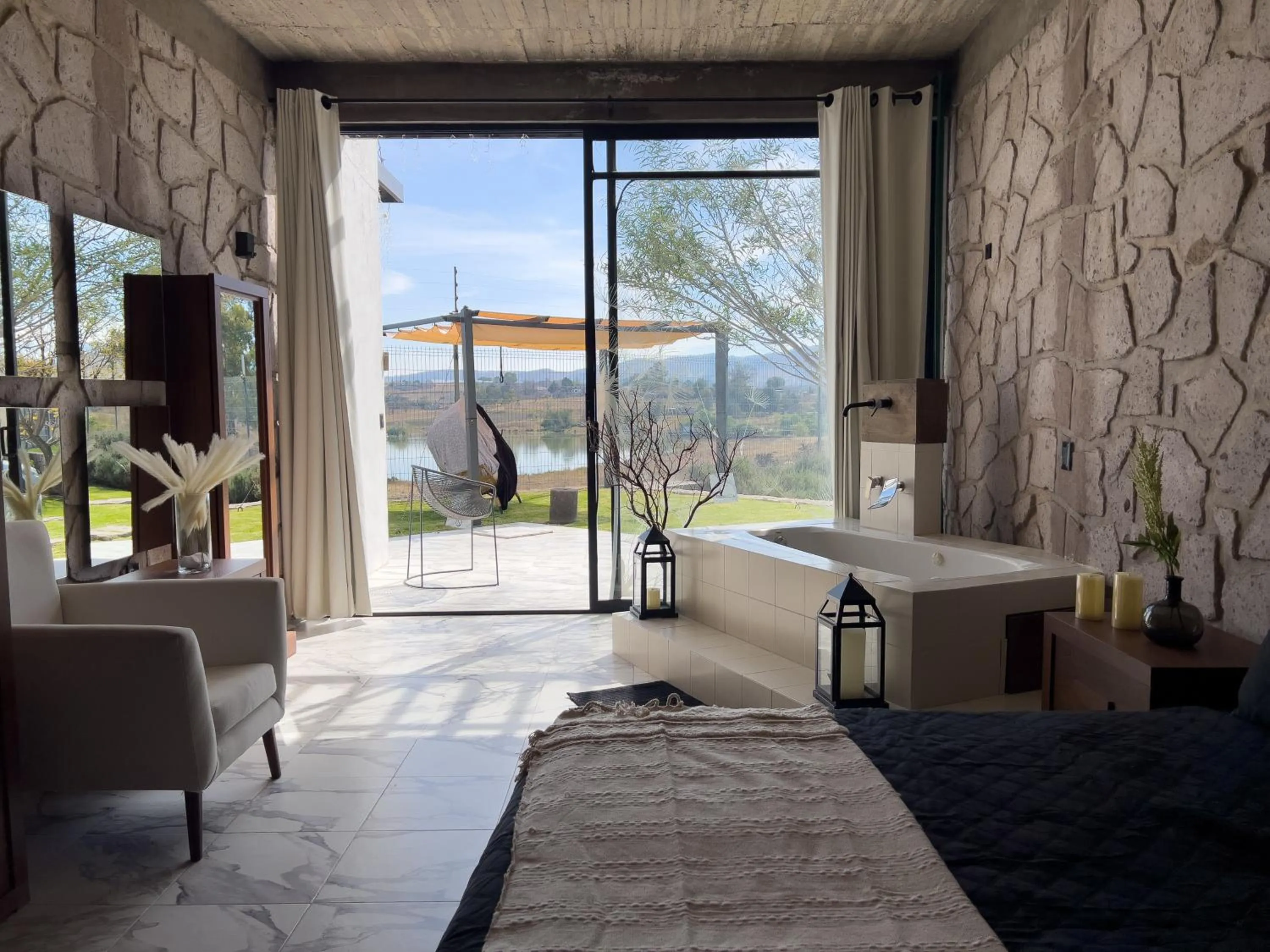 Hot Tub in Dos Aguas Hotel Boutique