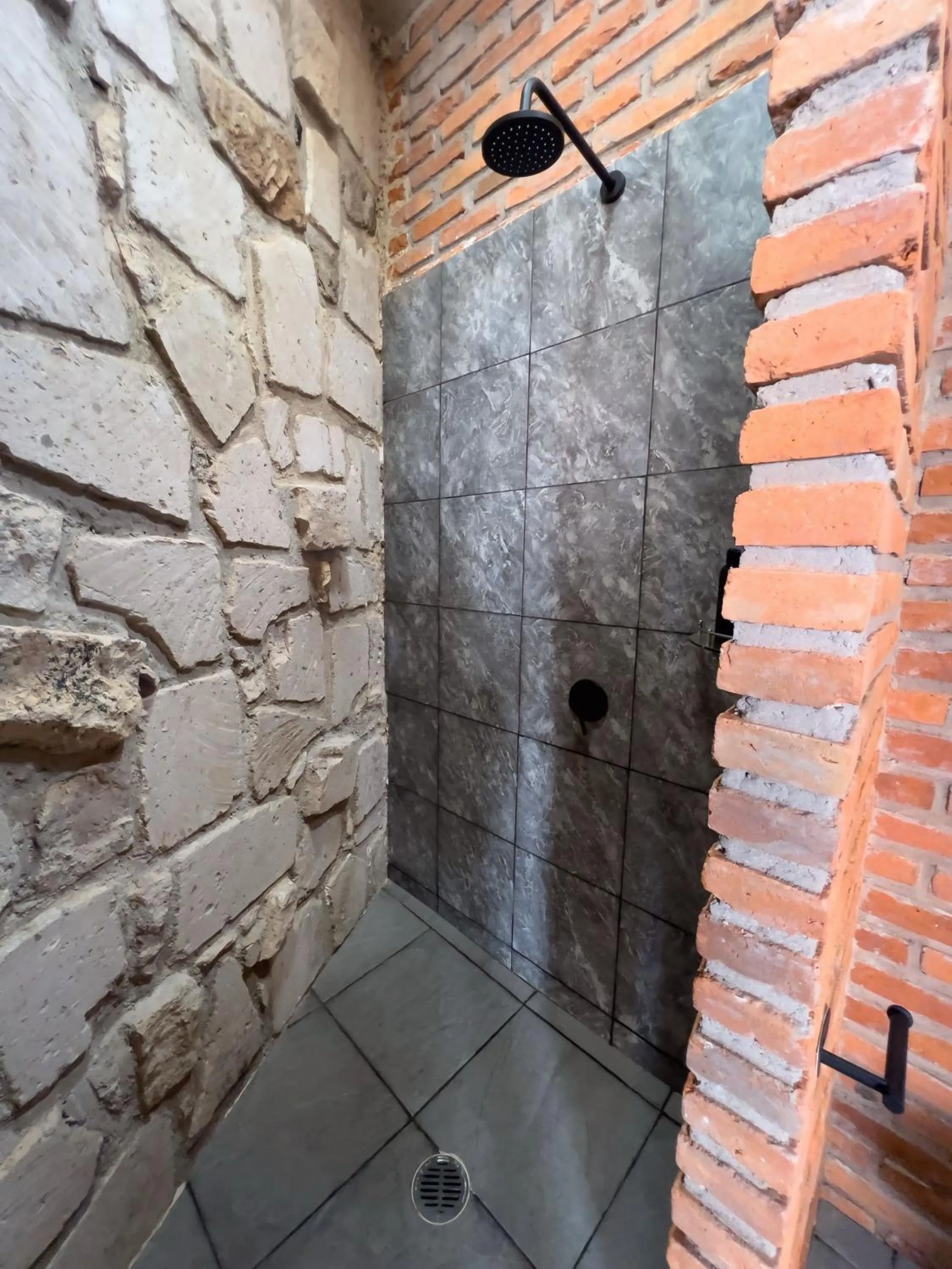 Shower in Dos Aguas Hotel Boutique