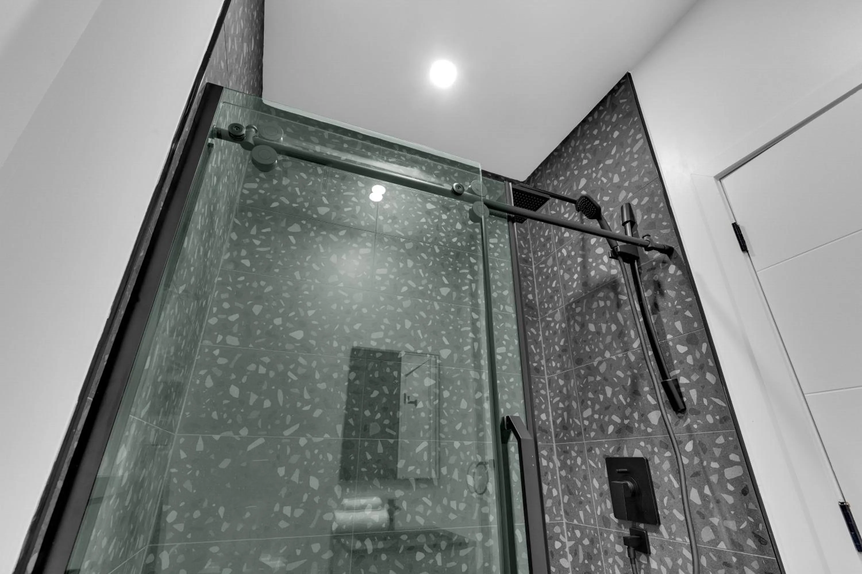 Deluxe Suites Downtown Montreal