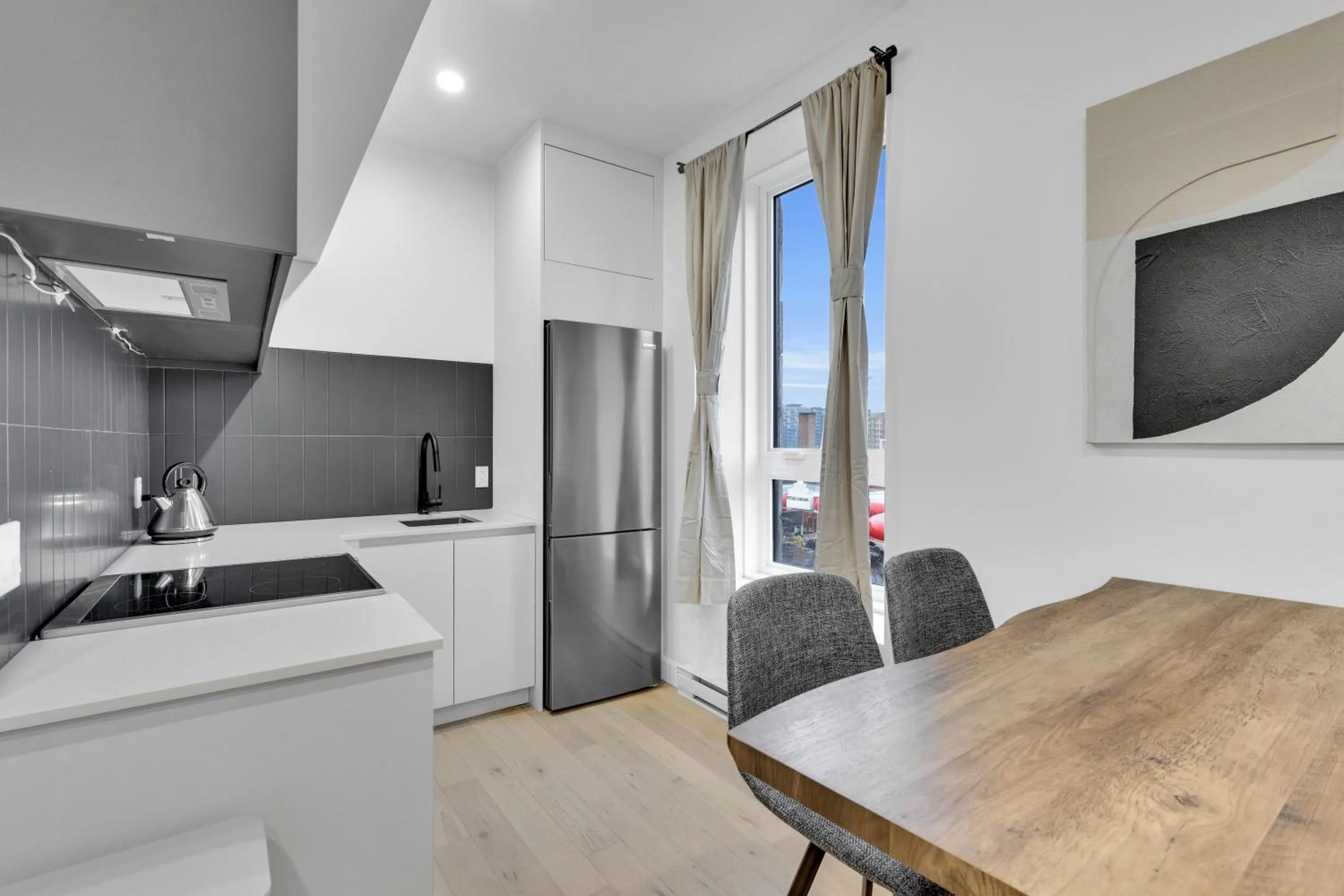 Deluxe Suites Downtown Montreal