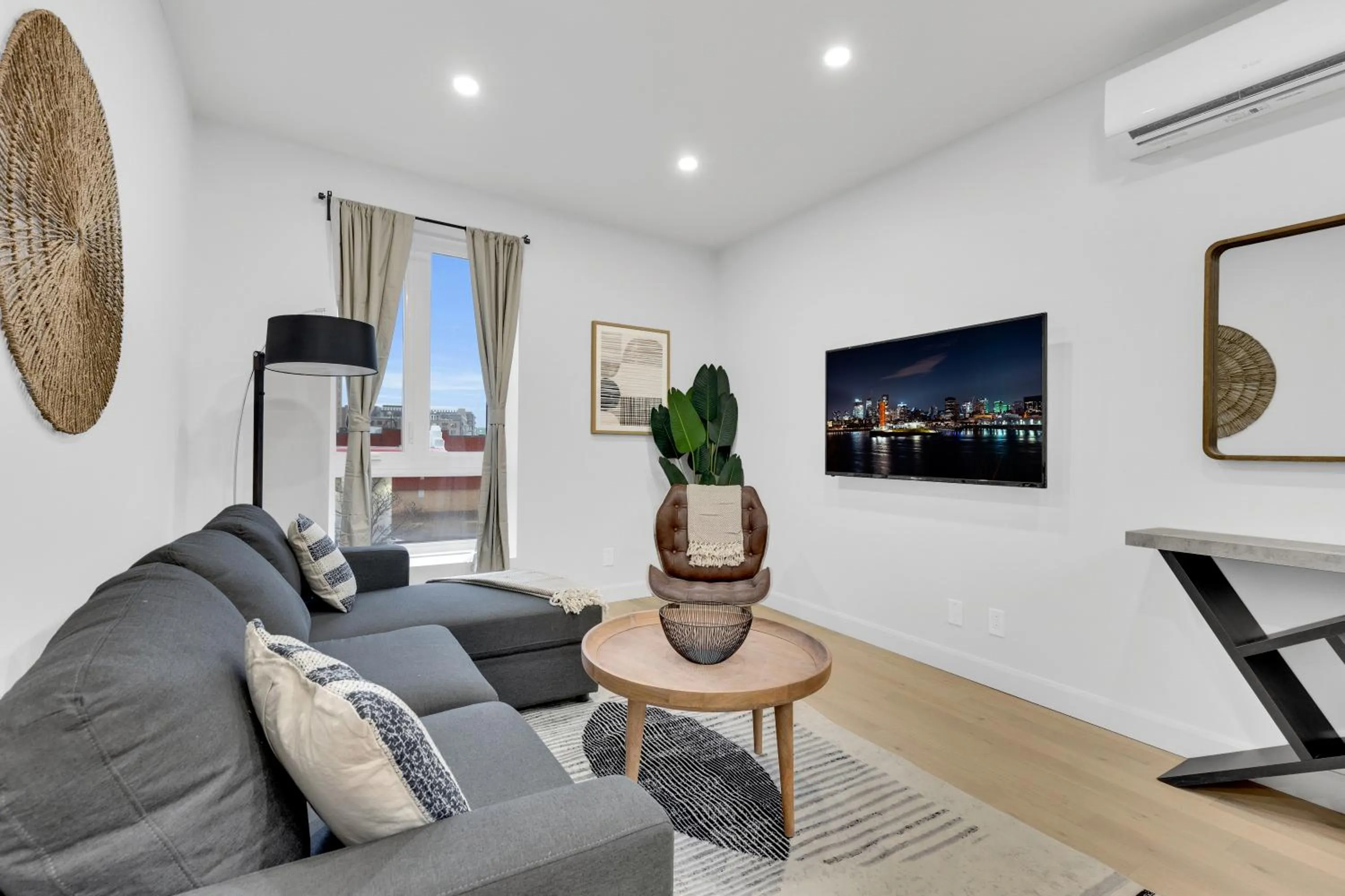 Deluxe Suites Downtown Montreal