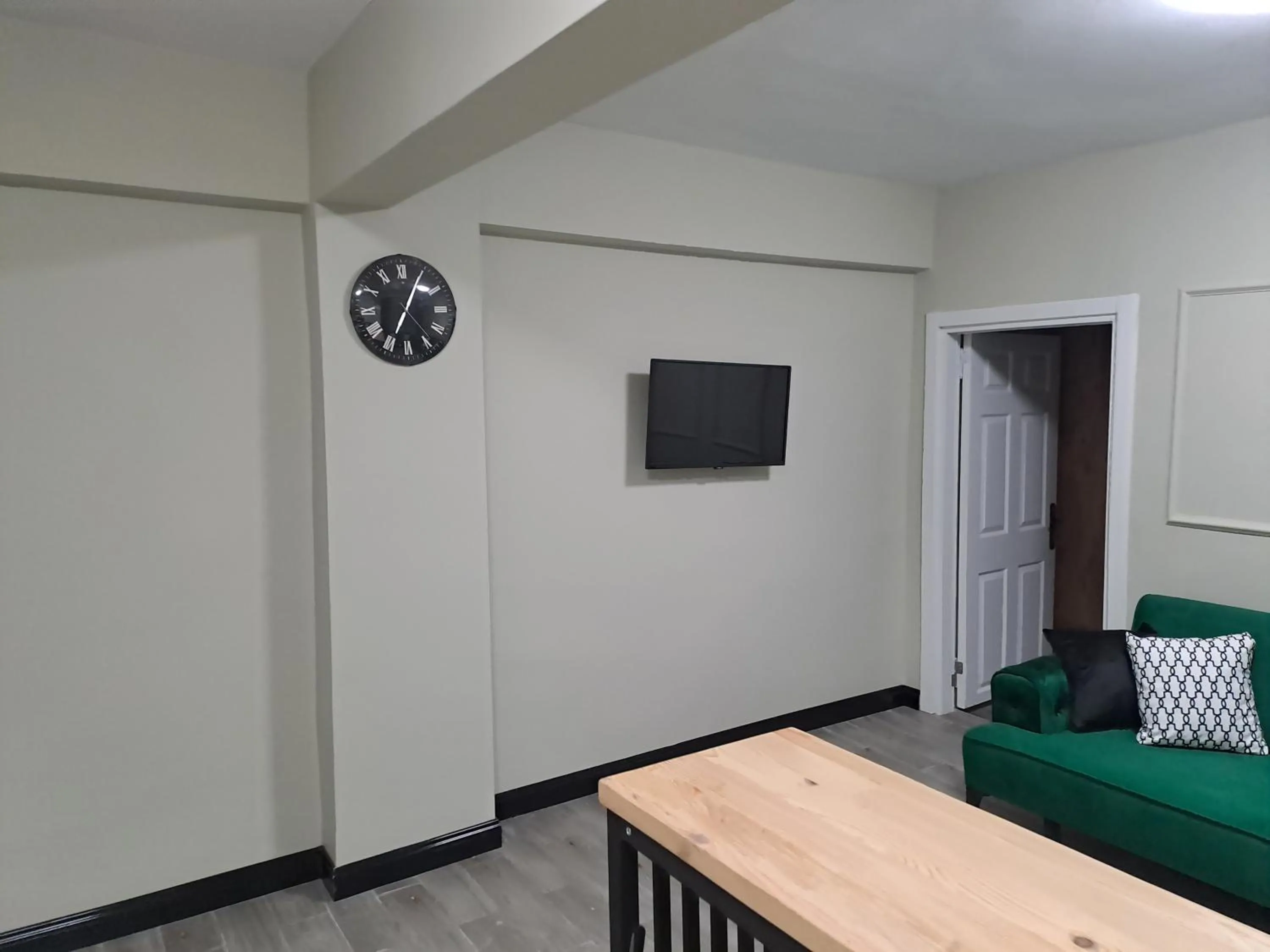 TV and multimedia in Taksim Nida Flats