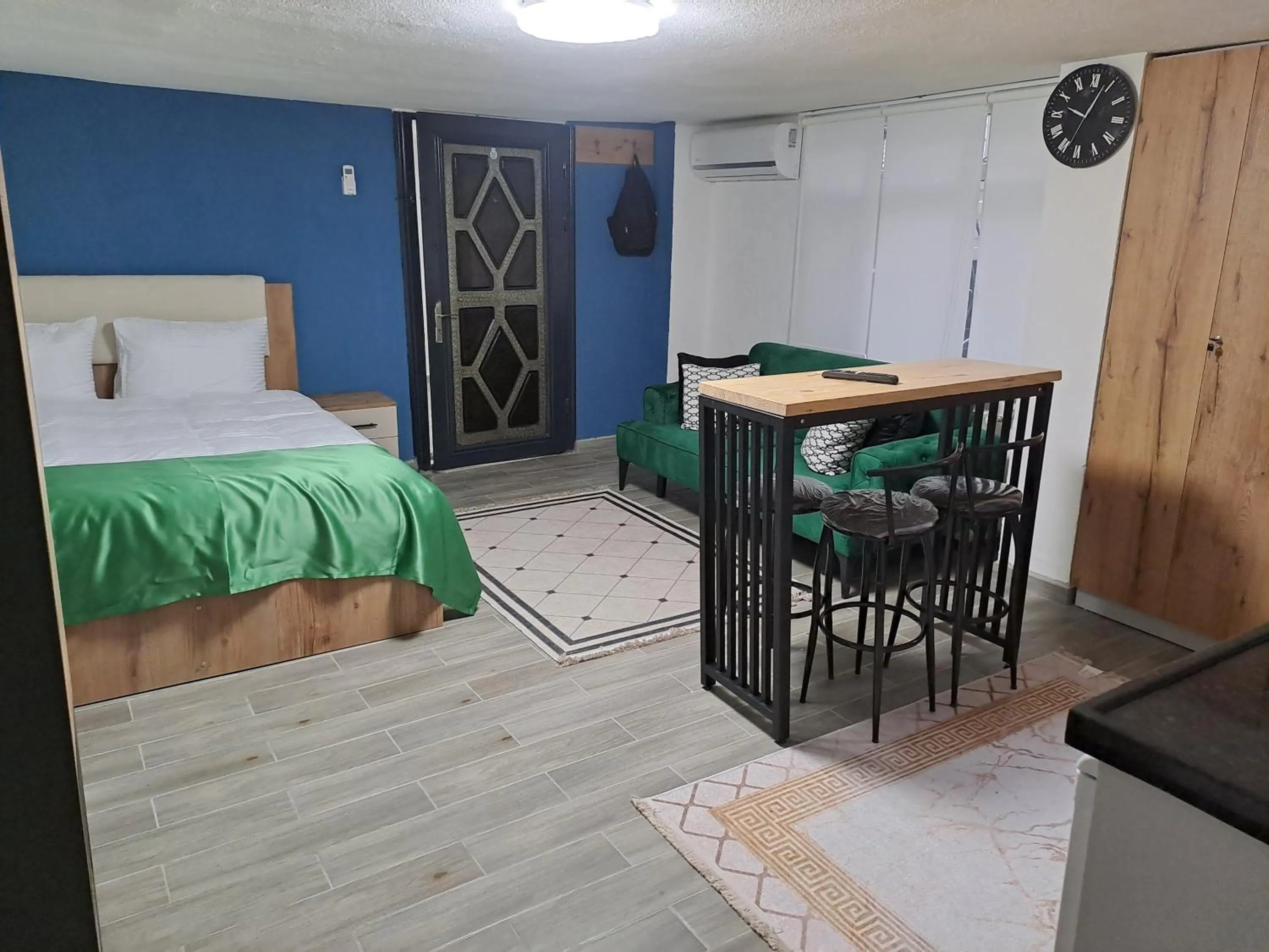 Bed in Taksim Nida Flats