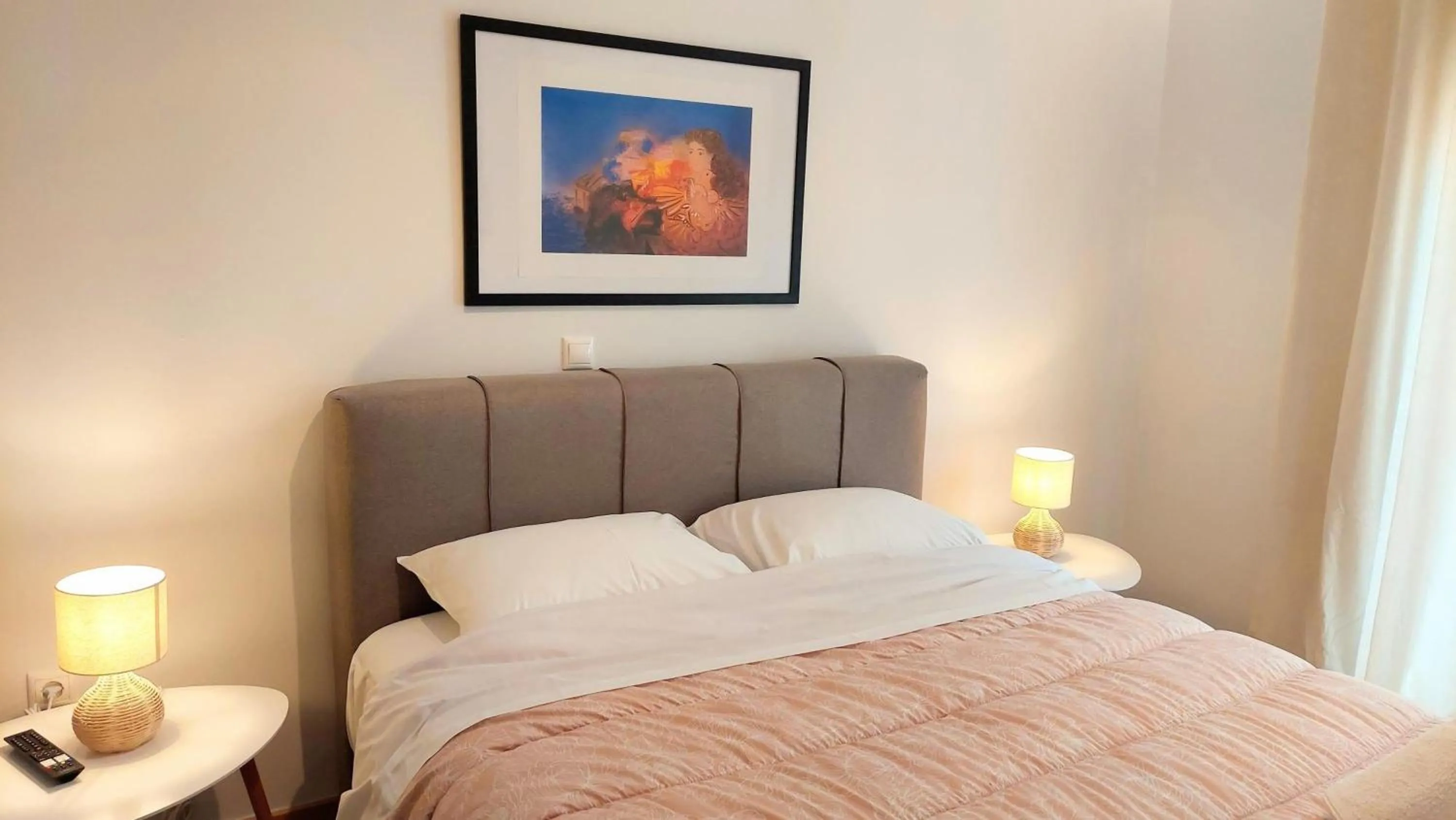 Bed in Wonderful apartment in Acropolis