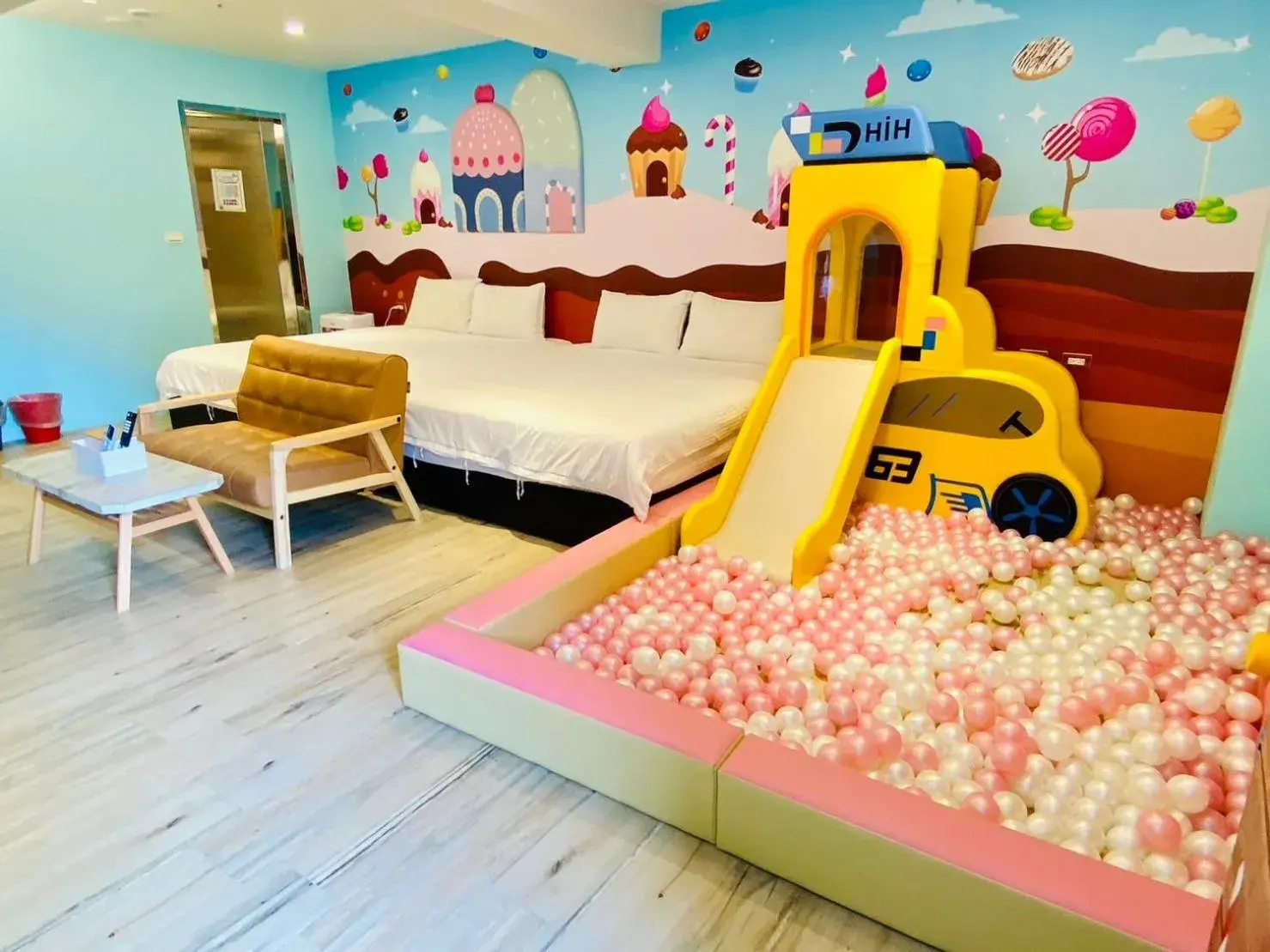 Photo of the whole room in Have Fun Hotel Photo of the whole room in Have Fun Hotel