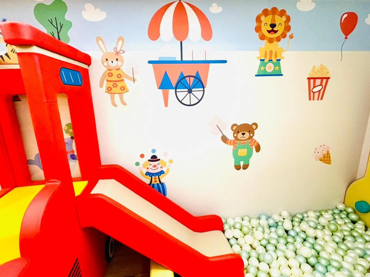 Photo of the whole room in Have Fun Hotel