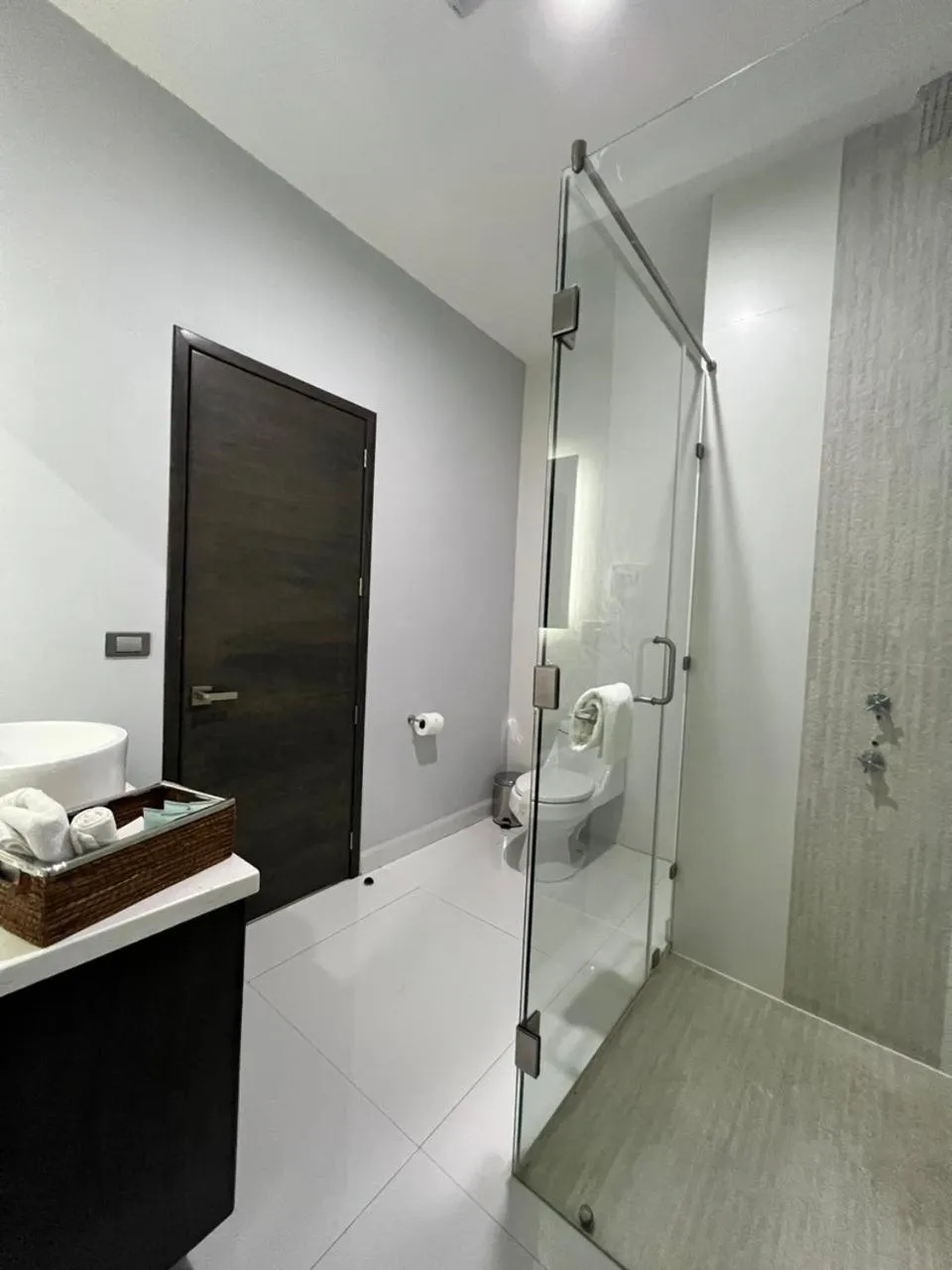 Shower in Hotel GRALTA